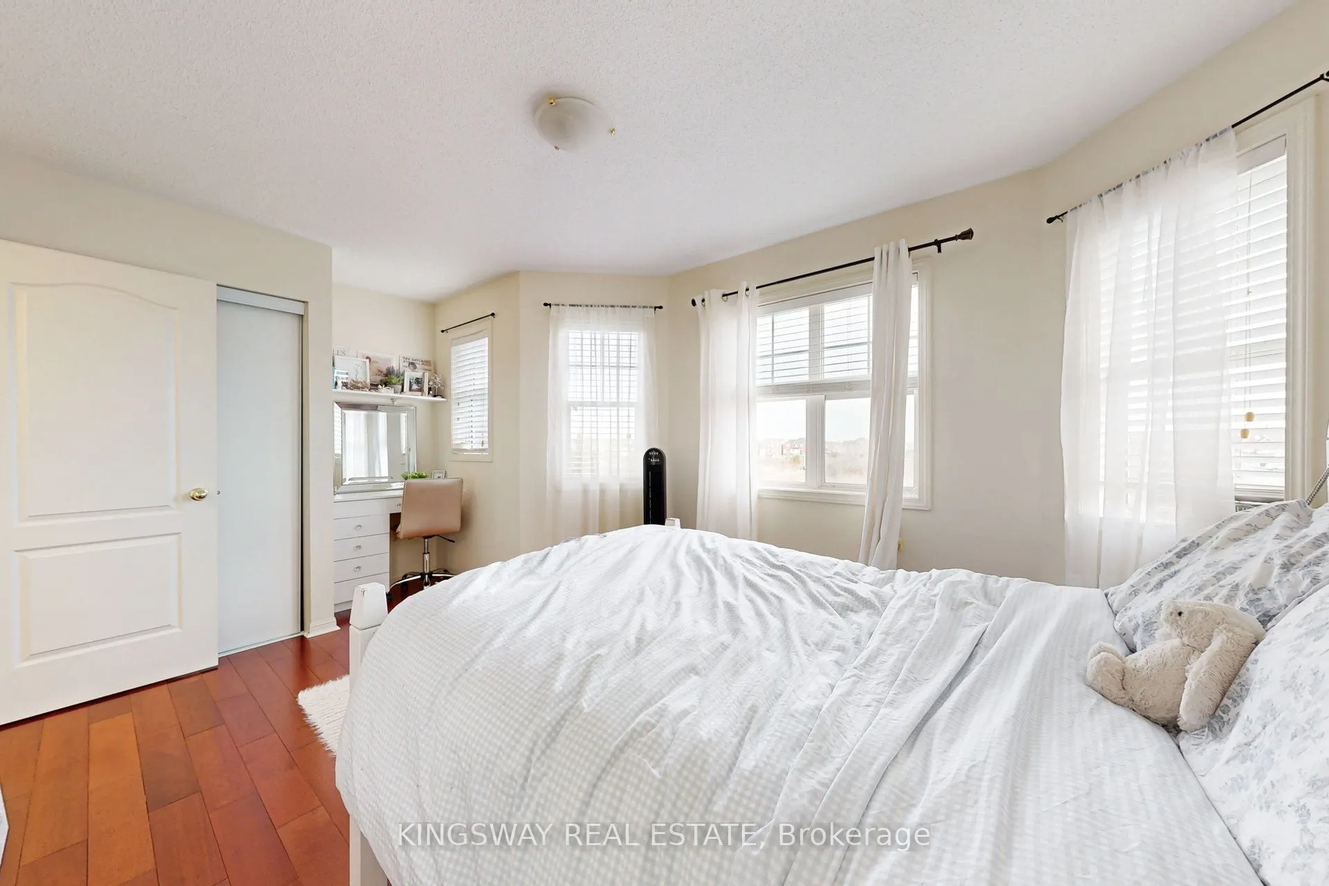 142 Valleyway Drive