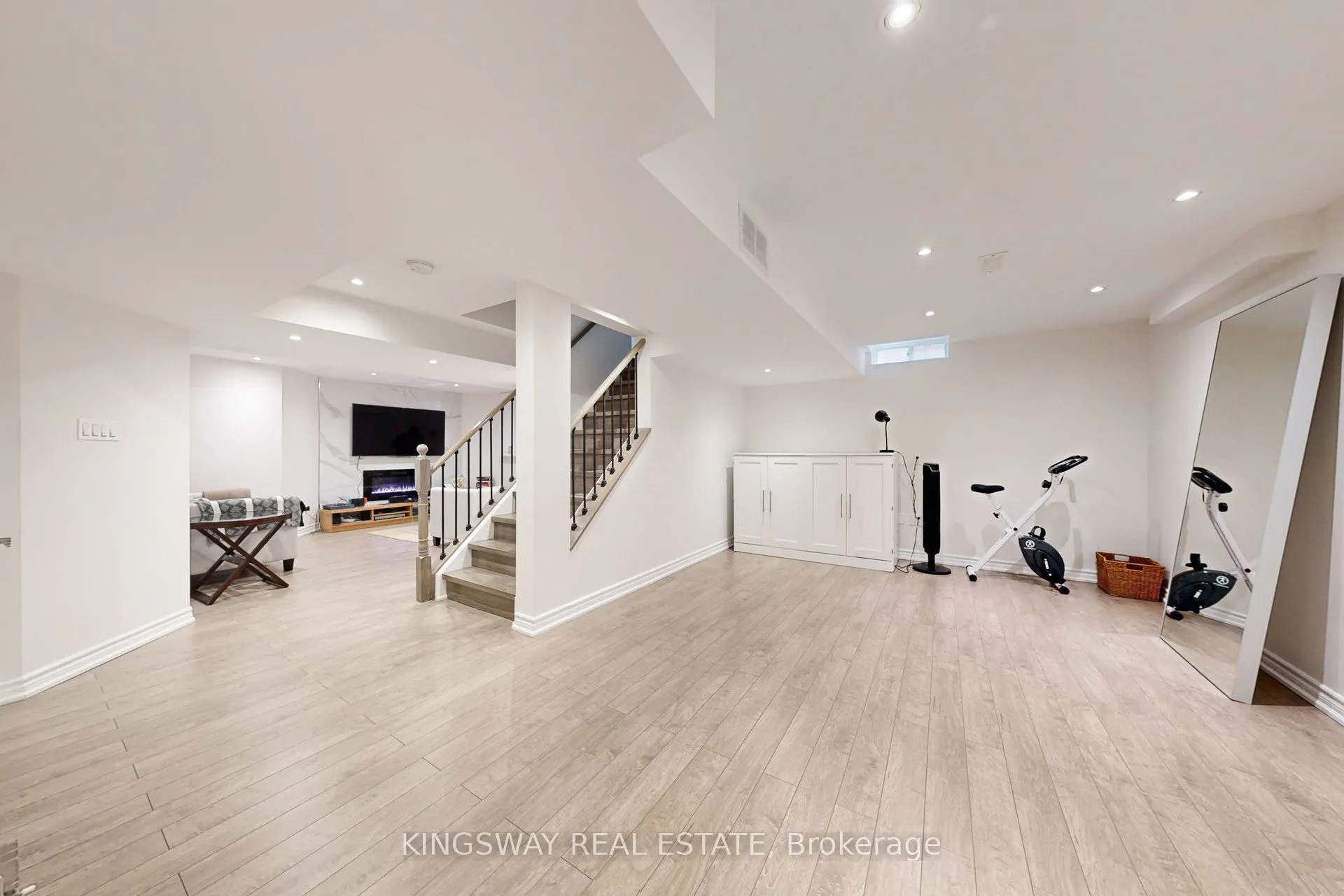 142 Valleyway Drive