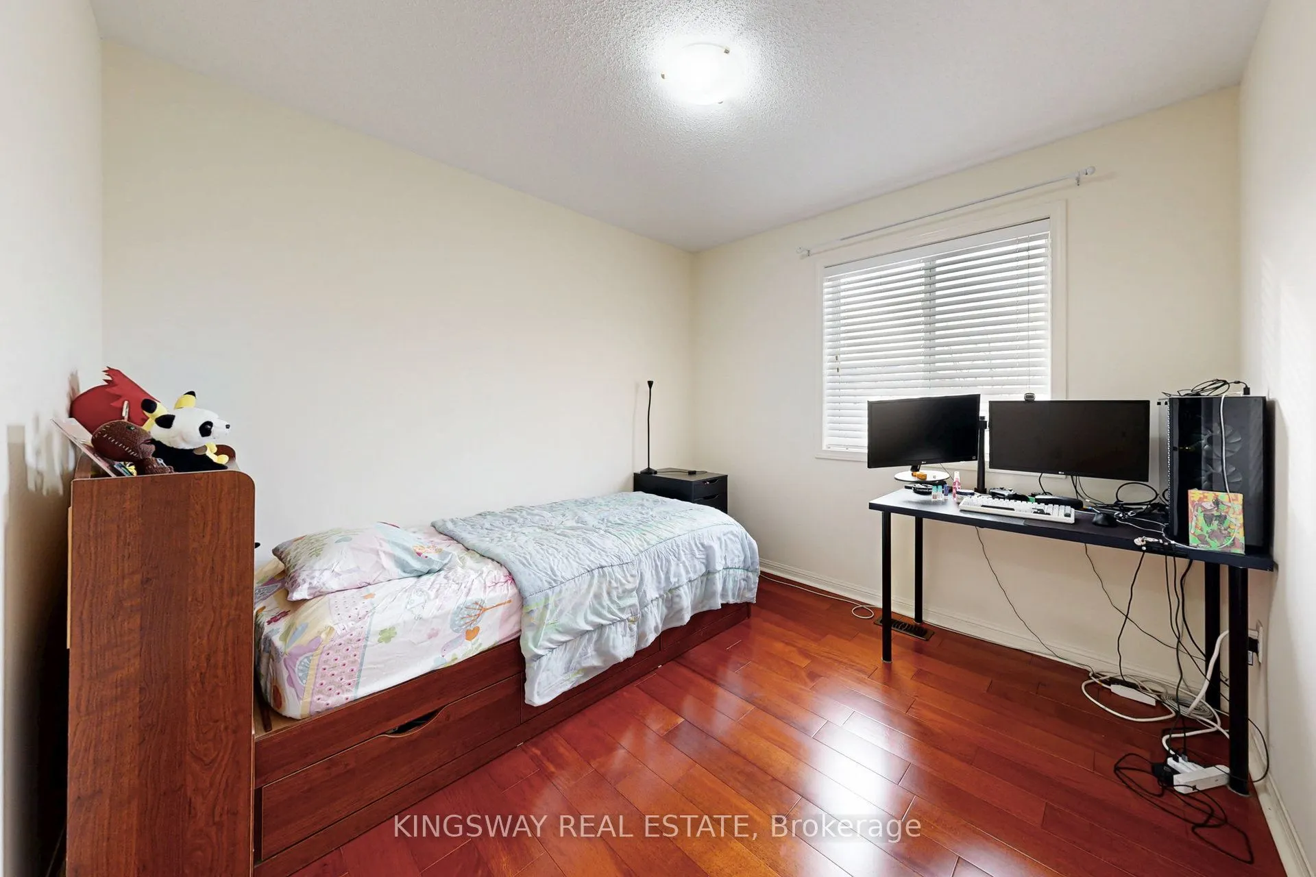 142 Valleyway Drive