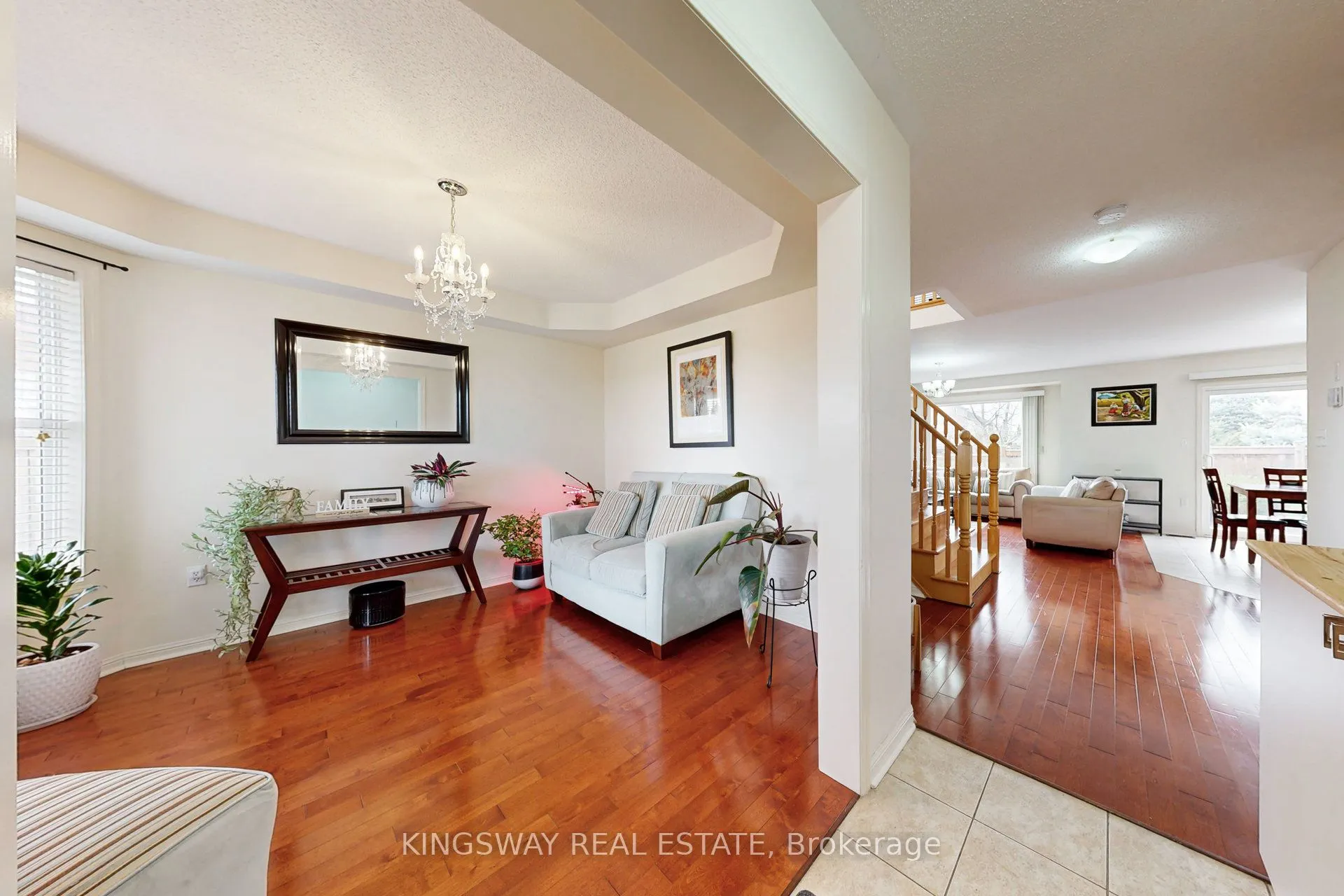 142 Valleyway Drive