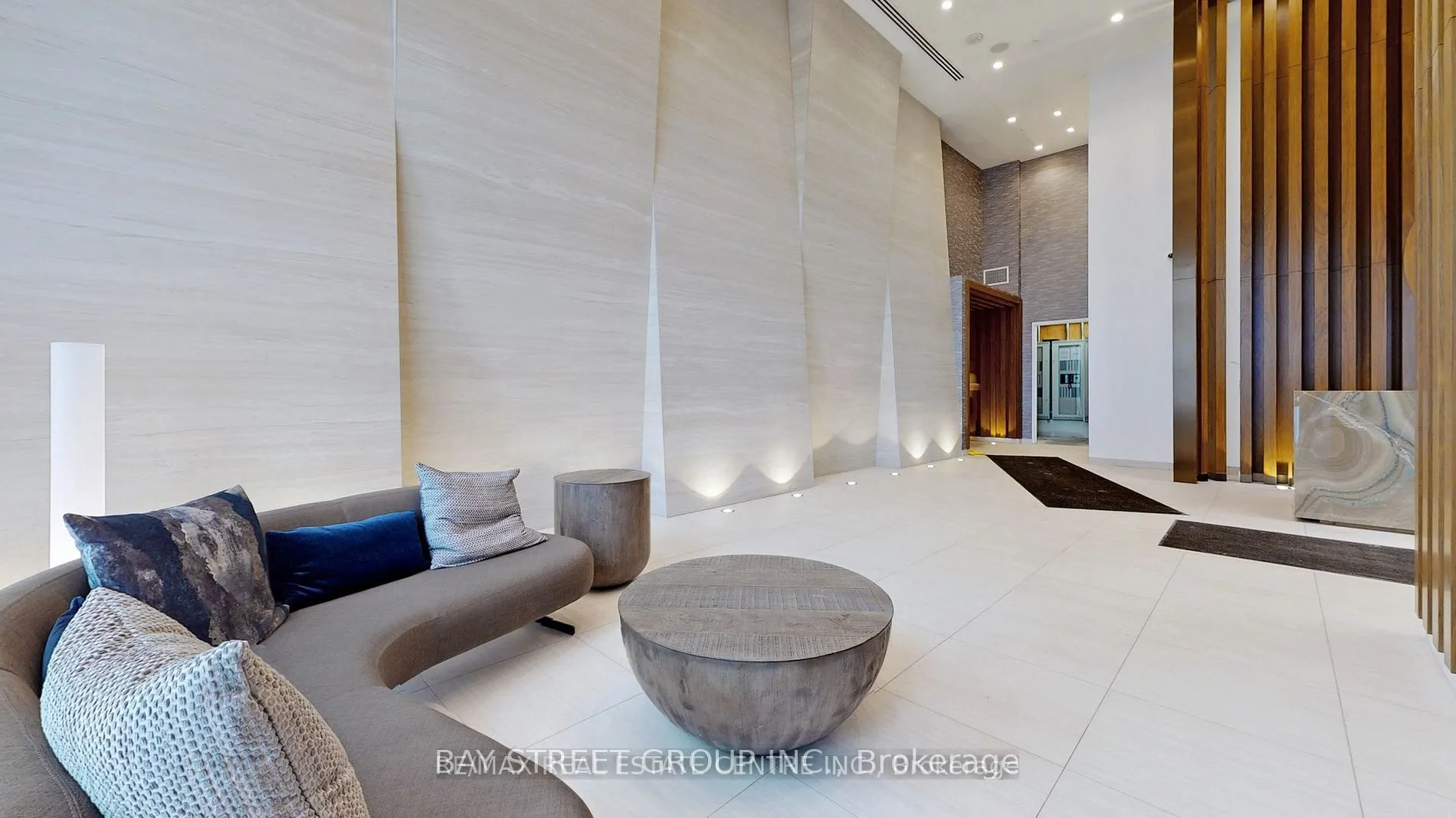 70 Annie Craig Drive, #317