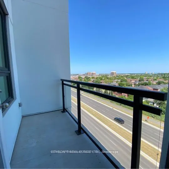 95 Dundas Street W, #602