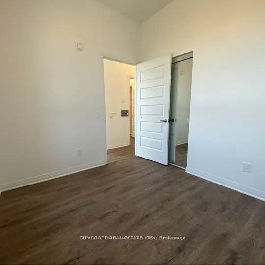 95 Dundas Street W, #602