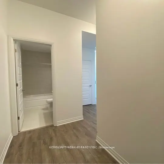 95 Dundas Street W, #602