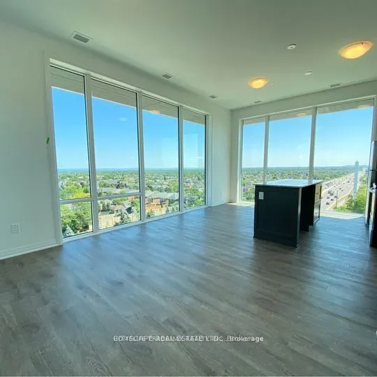 95 Dundas Street W, #602