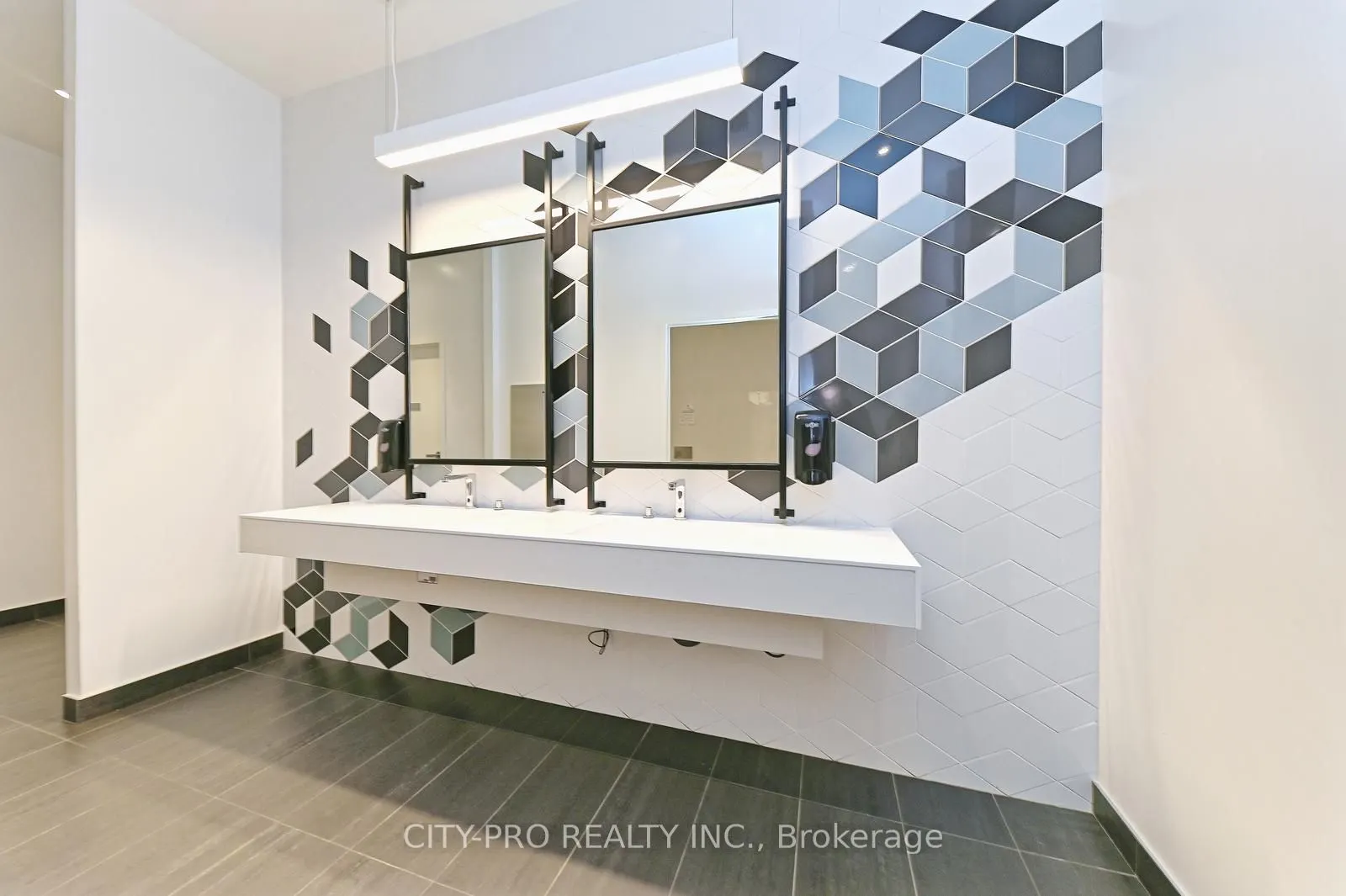 3900 Confederation Parkway, #410