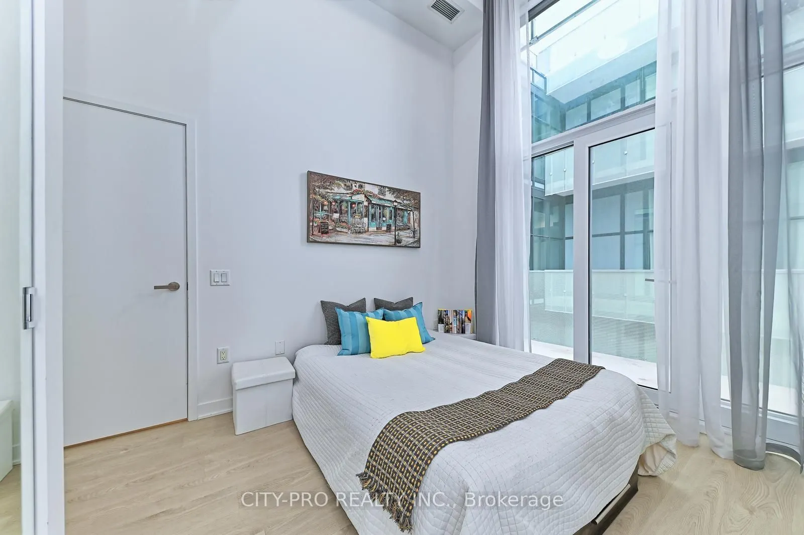 3900 Confederation Parkway, #410