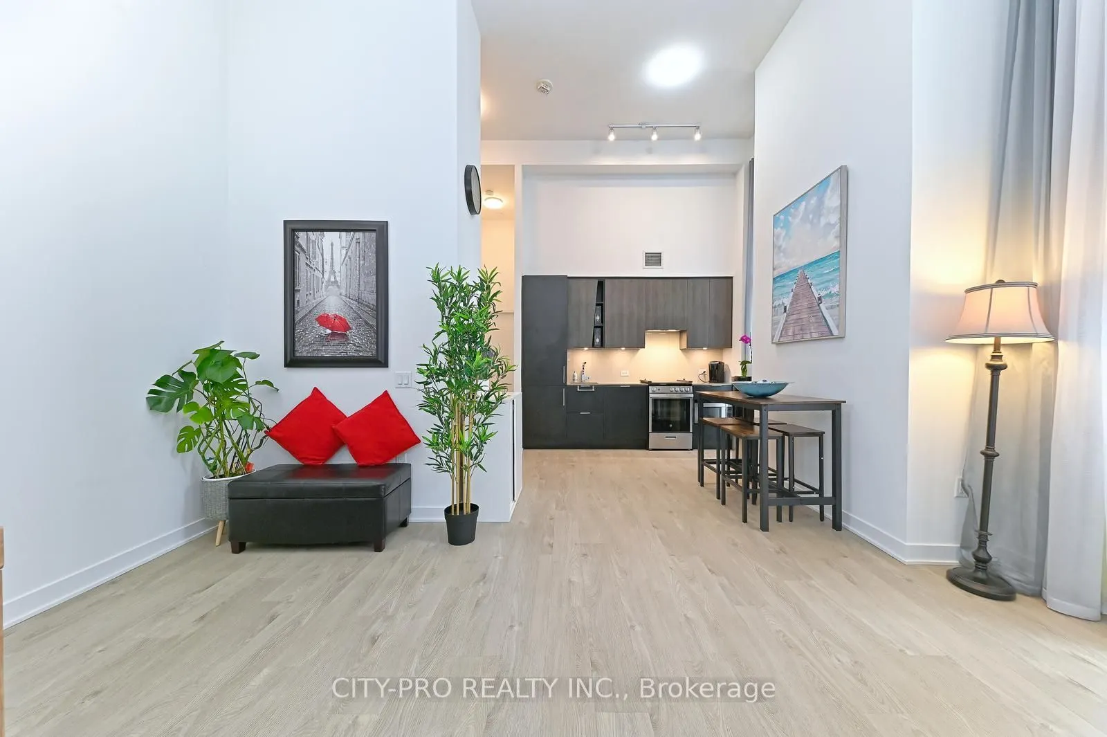 3900 Confederation Parkway, #410