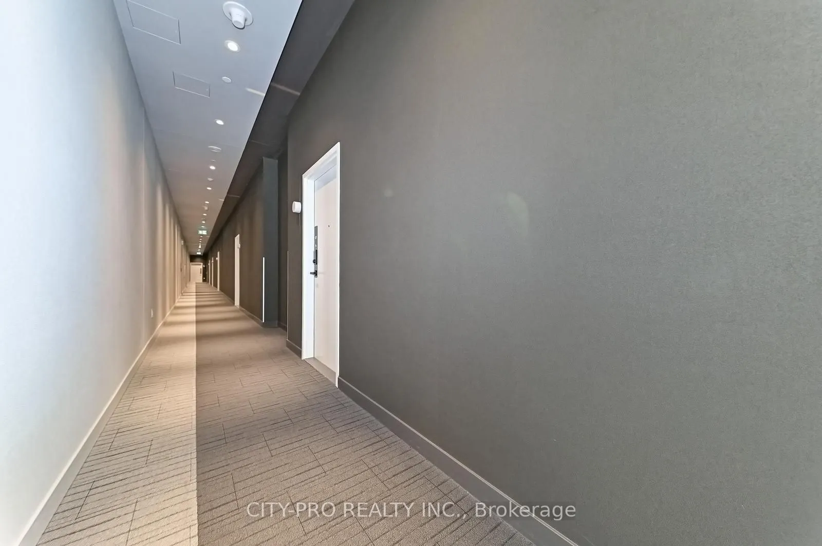 3900 Confederation Parkway, #410