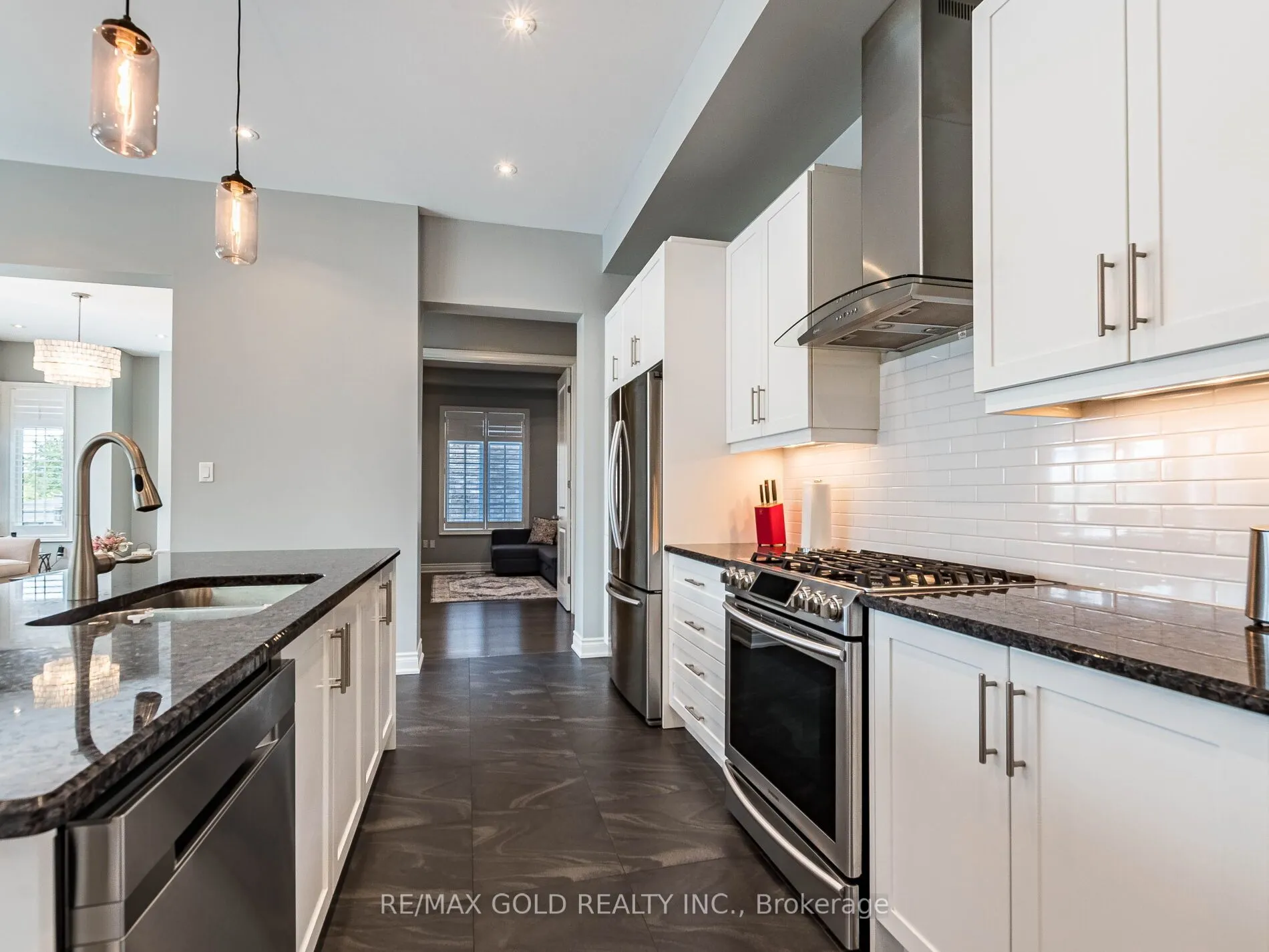 151 Rising Hill Ridge