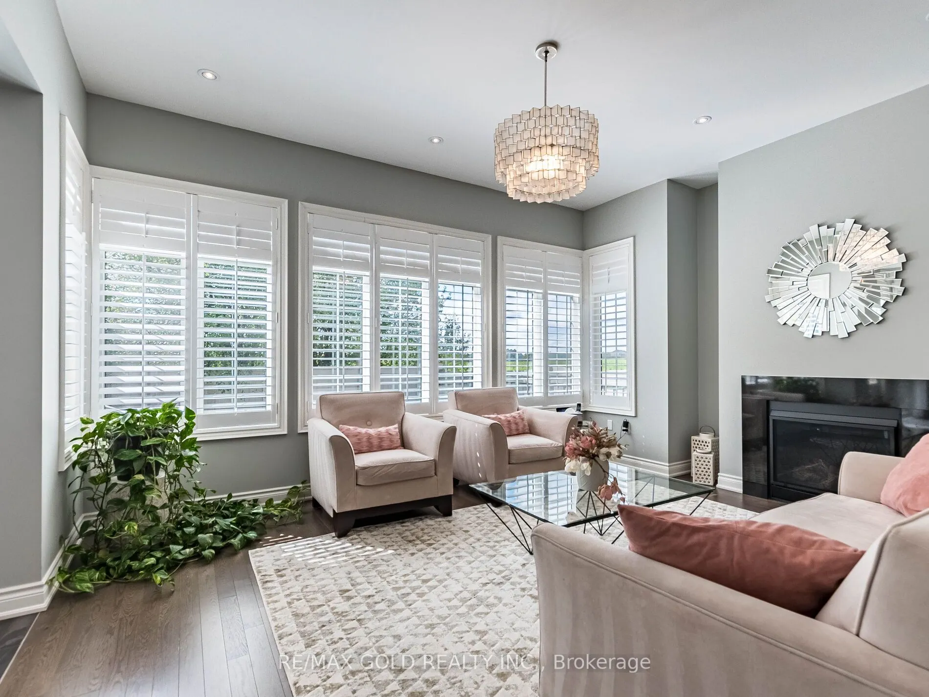 151 Rising Hill Ridge