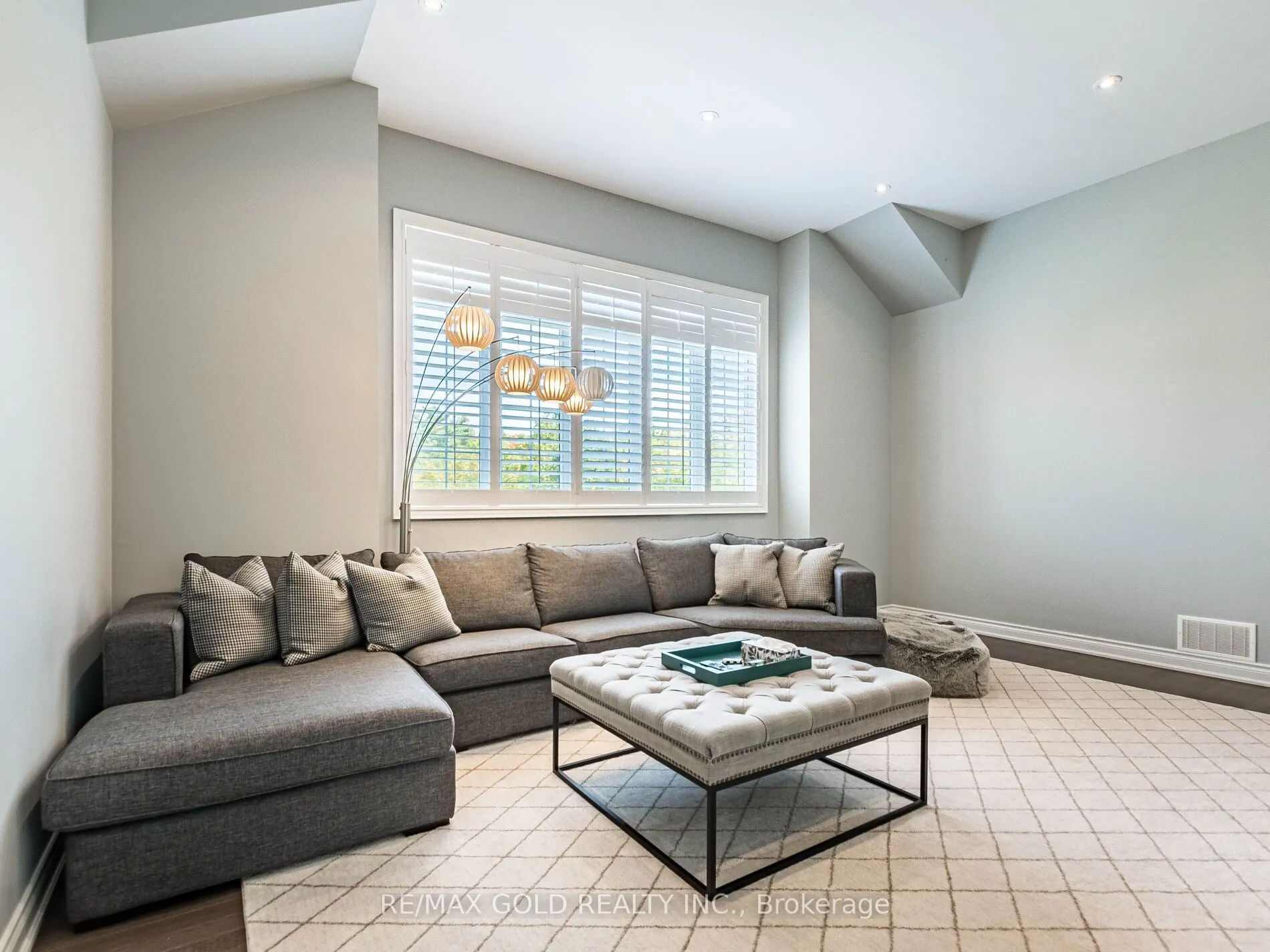 151 Rising Hill Ridge