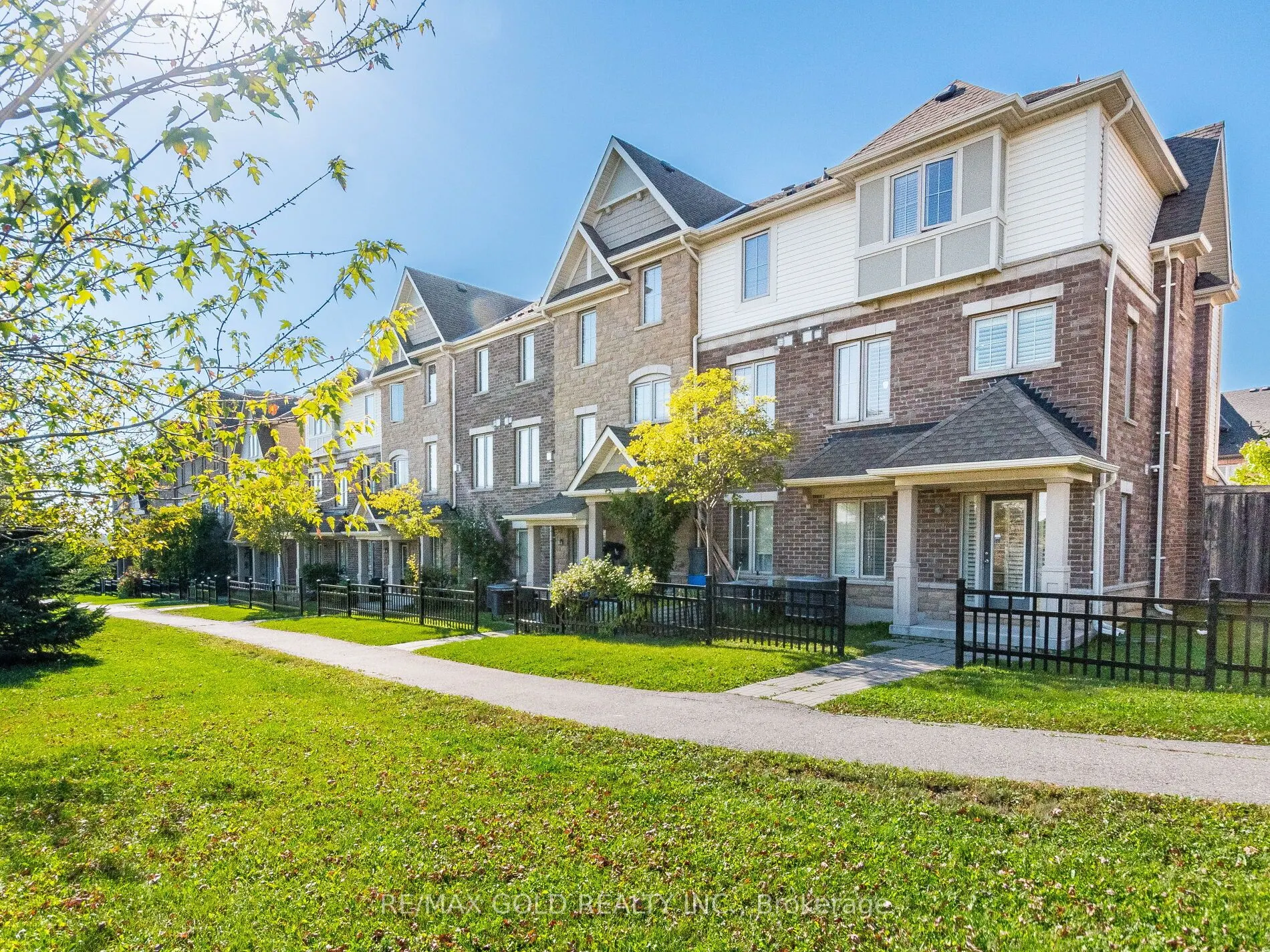 46 Soccavo Crescent, #154
