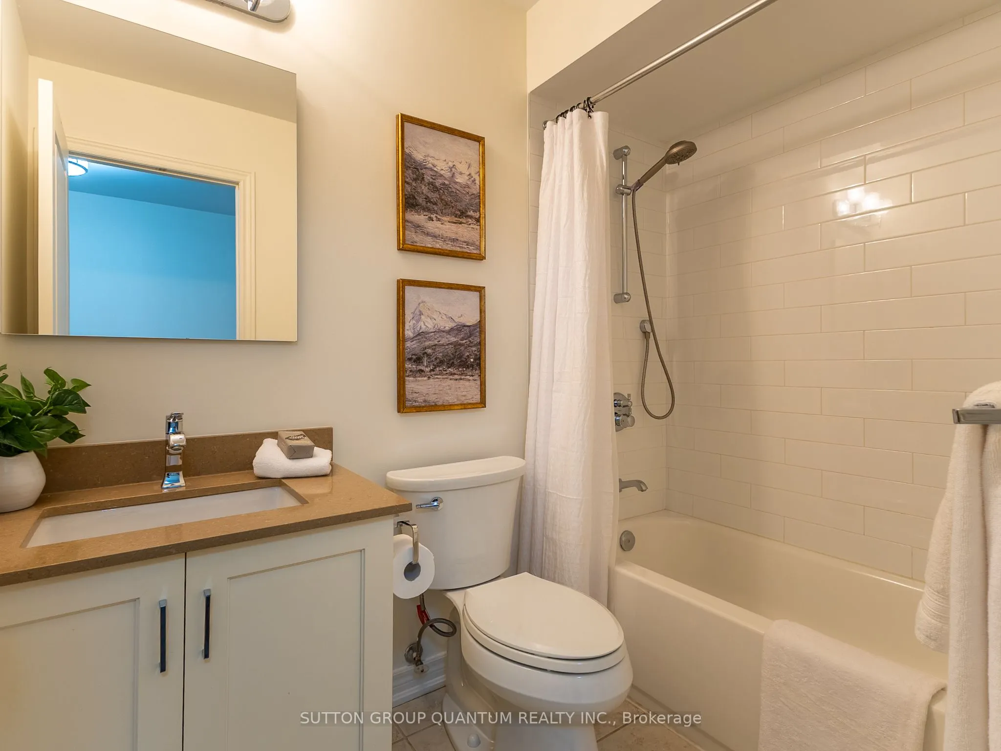 50 Rosewood Avenue, #23