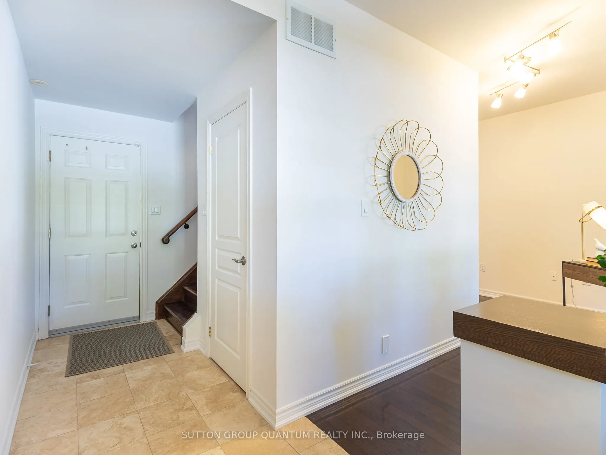 50 Rosewood Avenue, #23