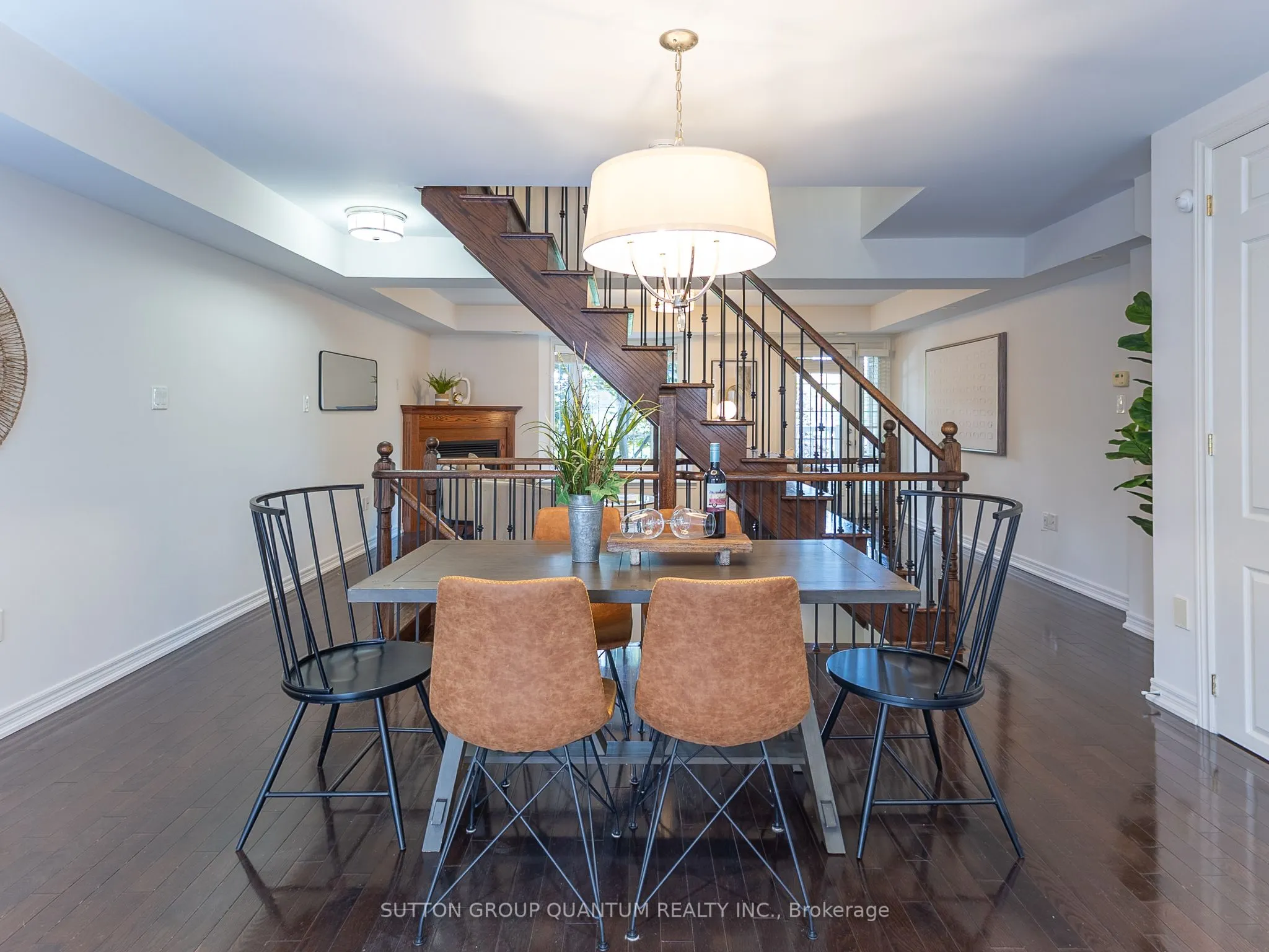 50 Rosewood Avenue, #23