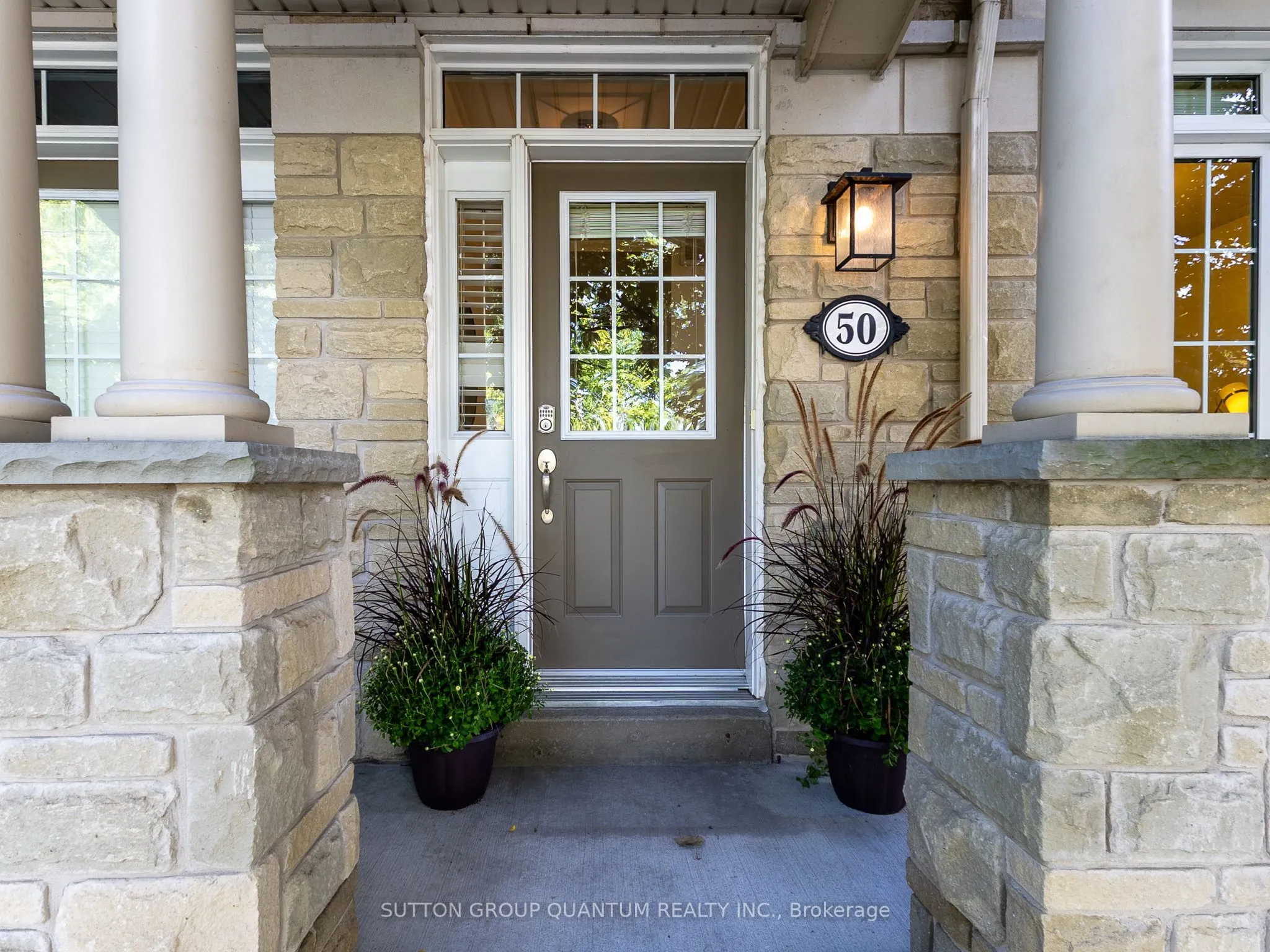 50 Rosewood Avenue, #23