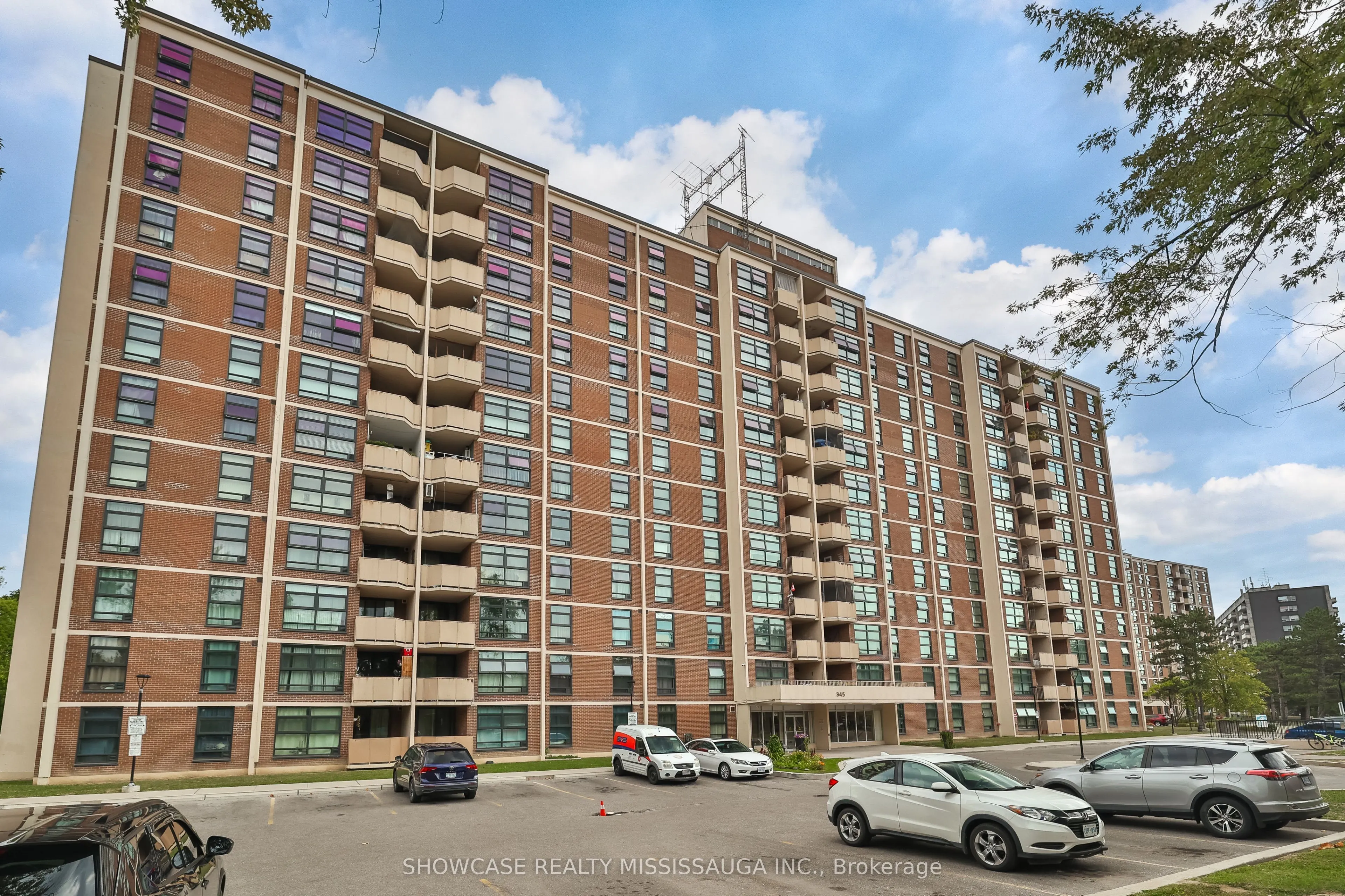 345 Driftwood Avenue, #1208