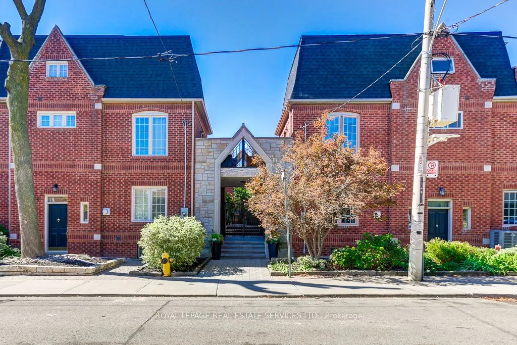 13 Archgate Lane
