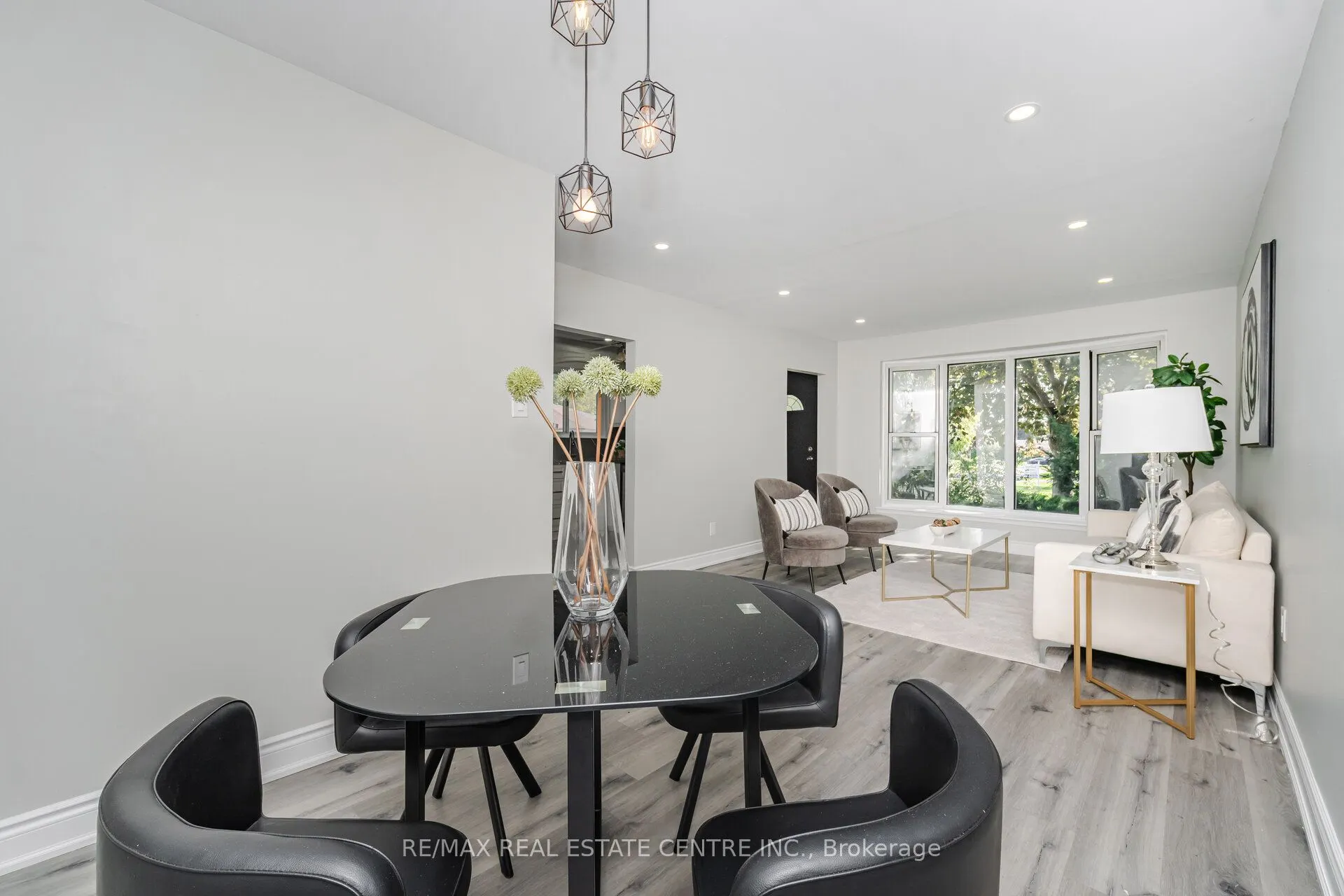 34 windermere Court