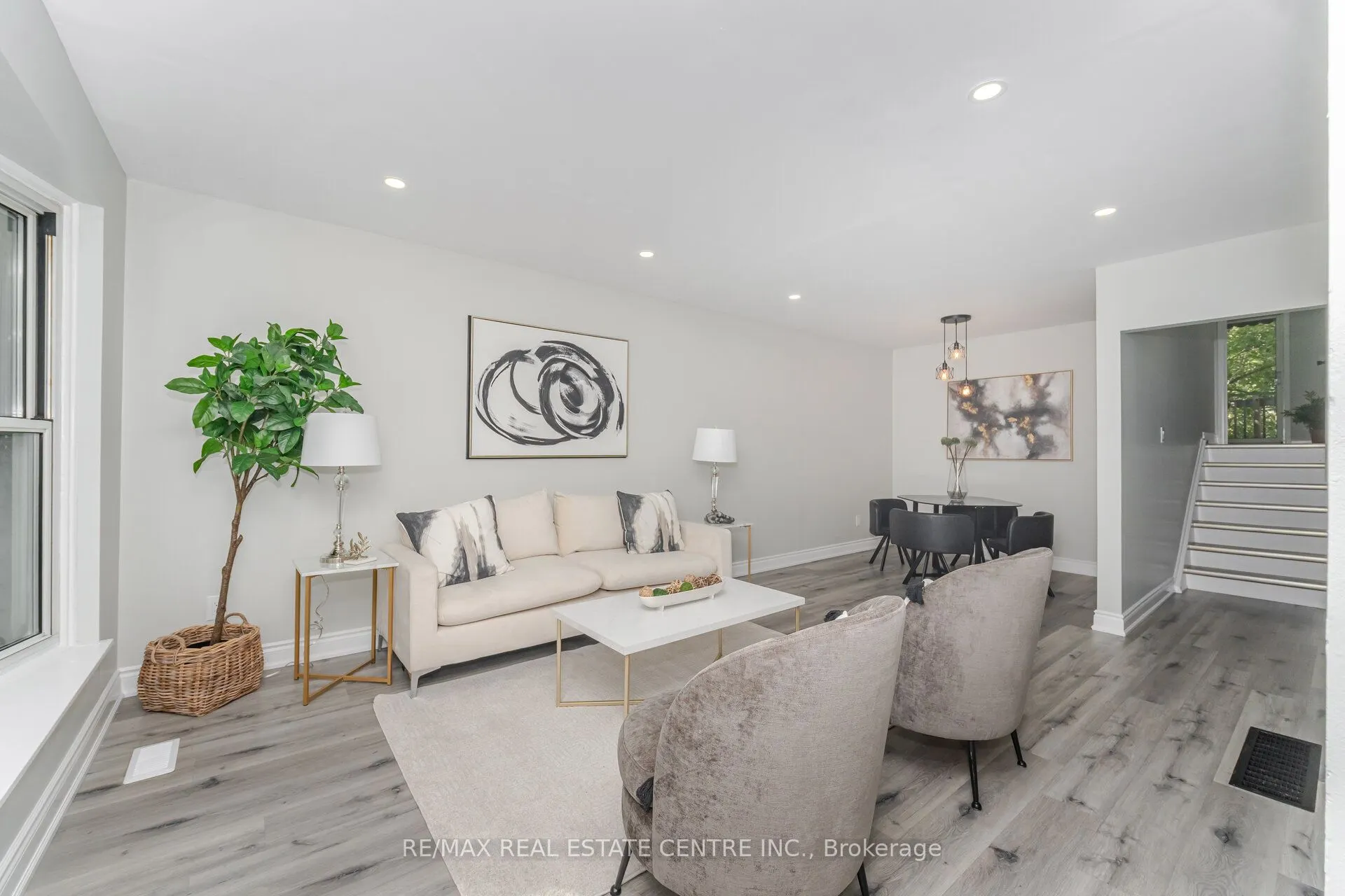 34 windermere Court