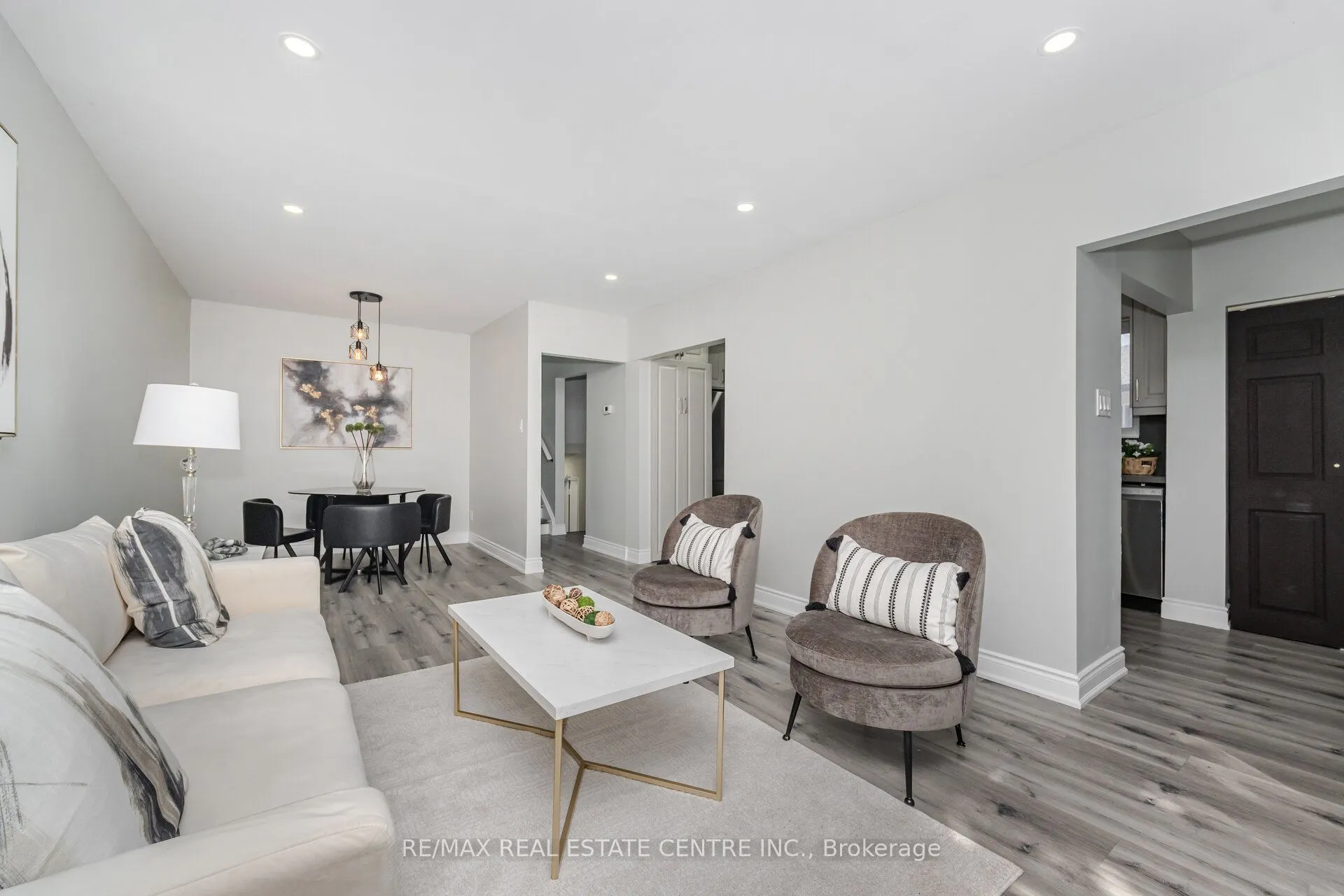 34 windermere Court