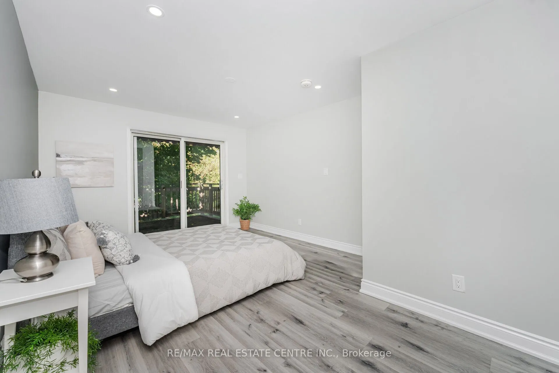 34 windermere Court