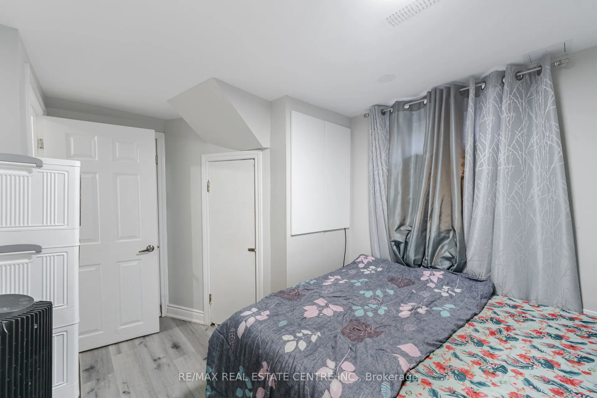34 windermere Court