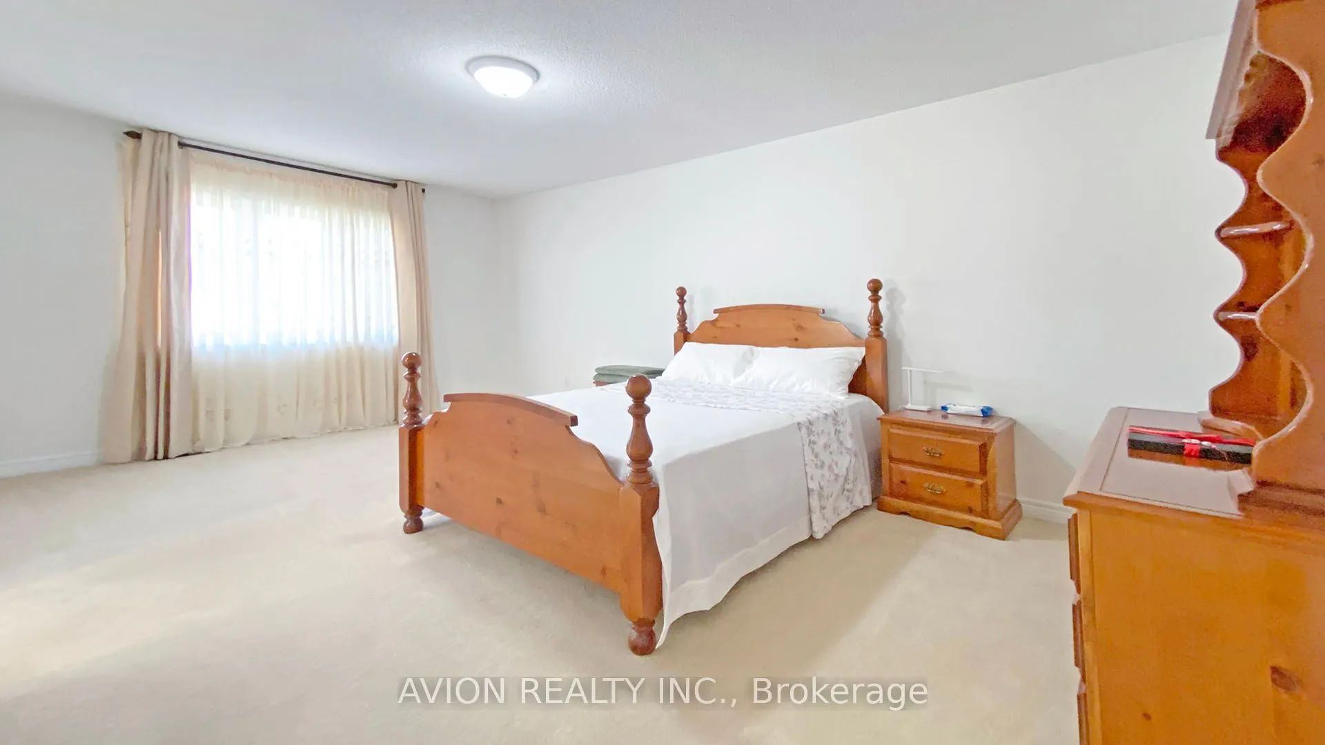5173 Churchill Meadows Boulevard