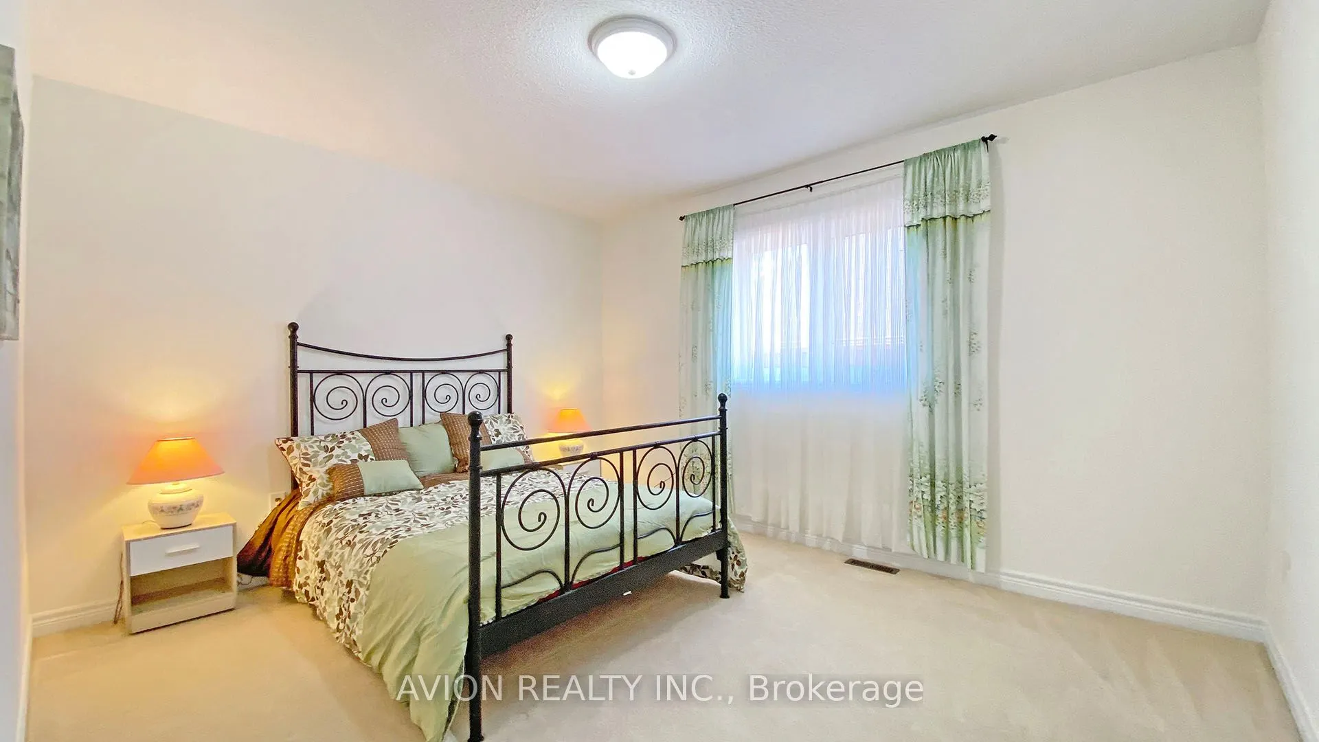 5173 Churchill Meadows Boulevard