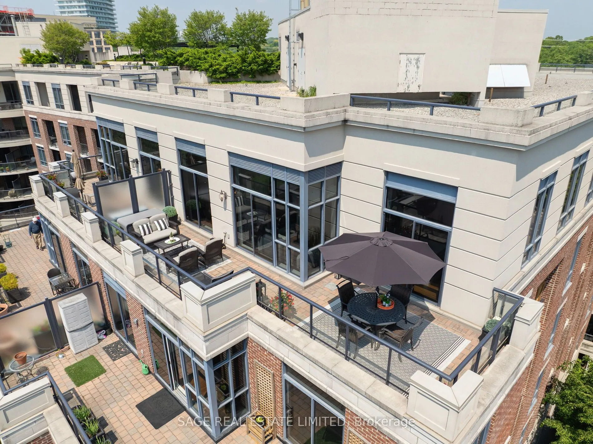 25 Earlington Avenue, #PH613