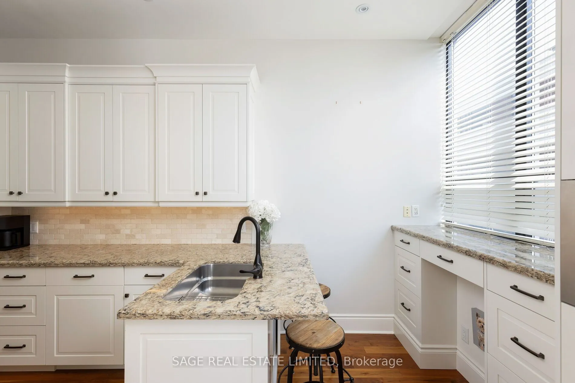 25 Earlington Avenue, #PH613