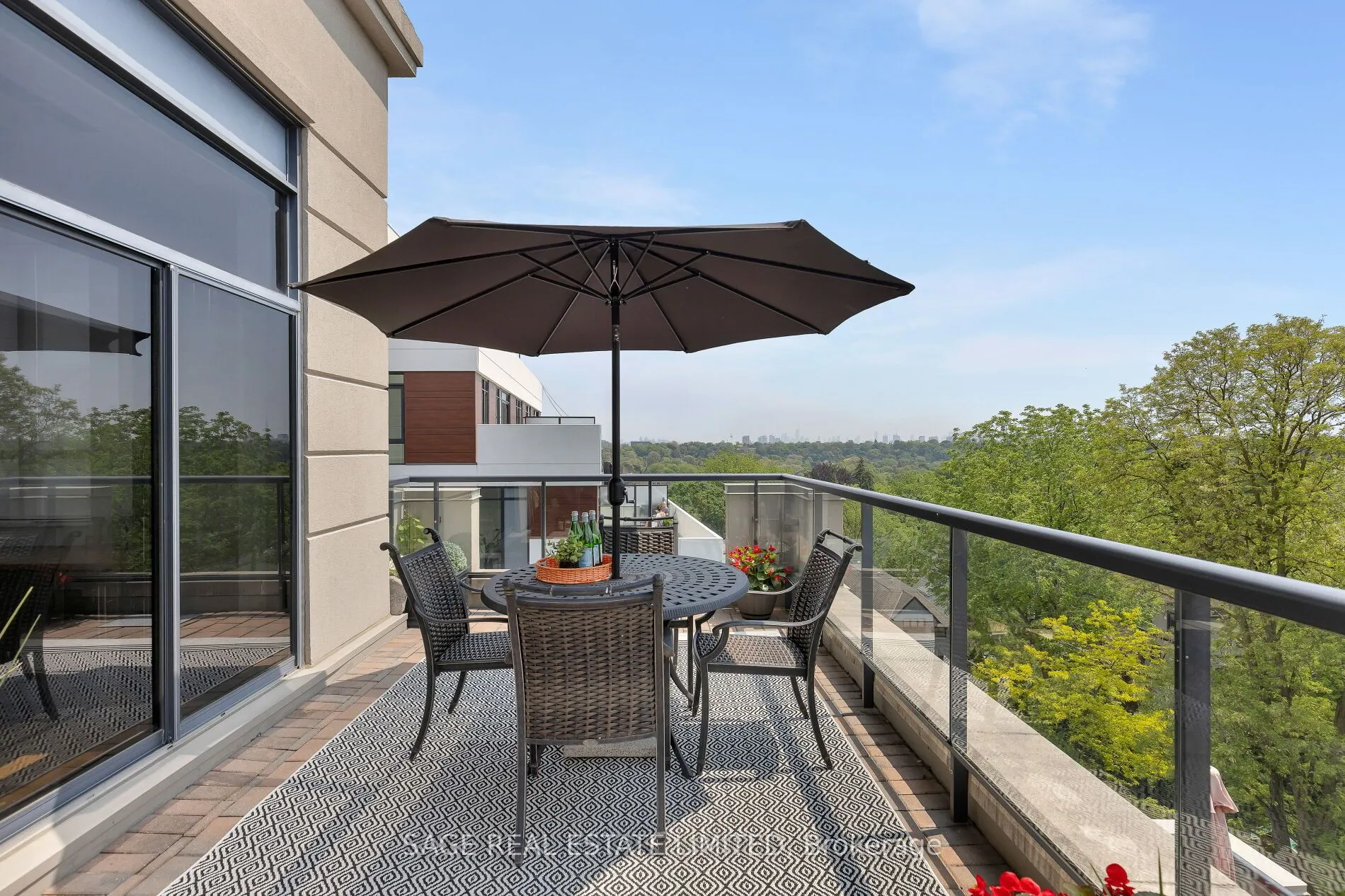 25 Earlington Avenue, #PH613