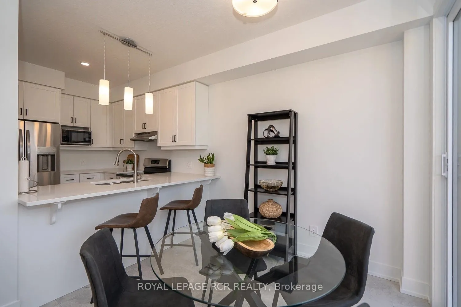 690 Broadway Avenue, #12