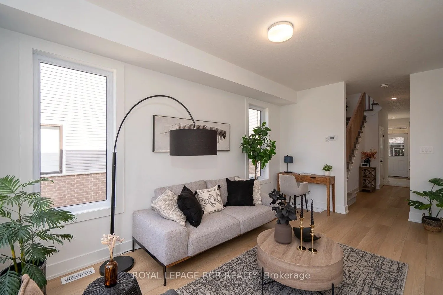 690 Broadway Avenue, #12