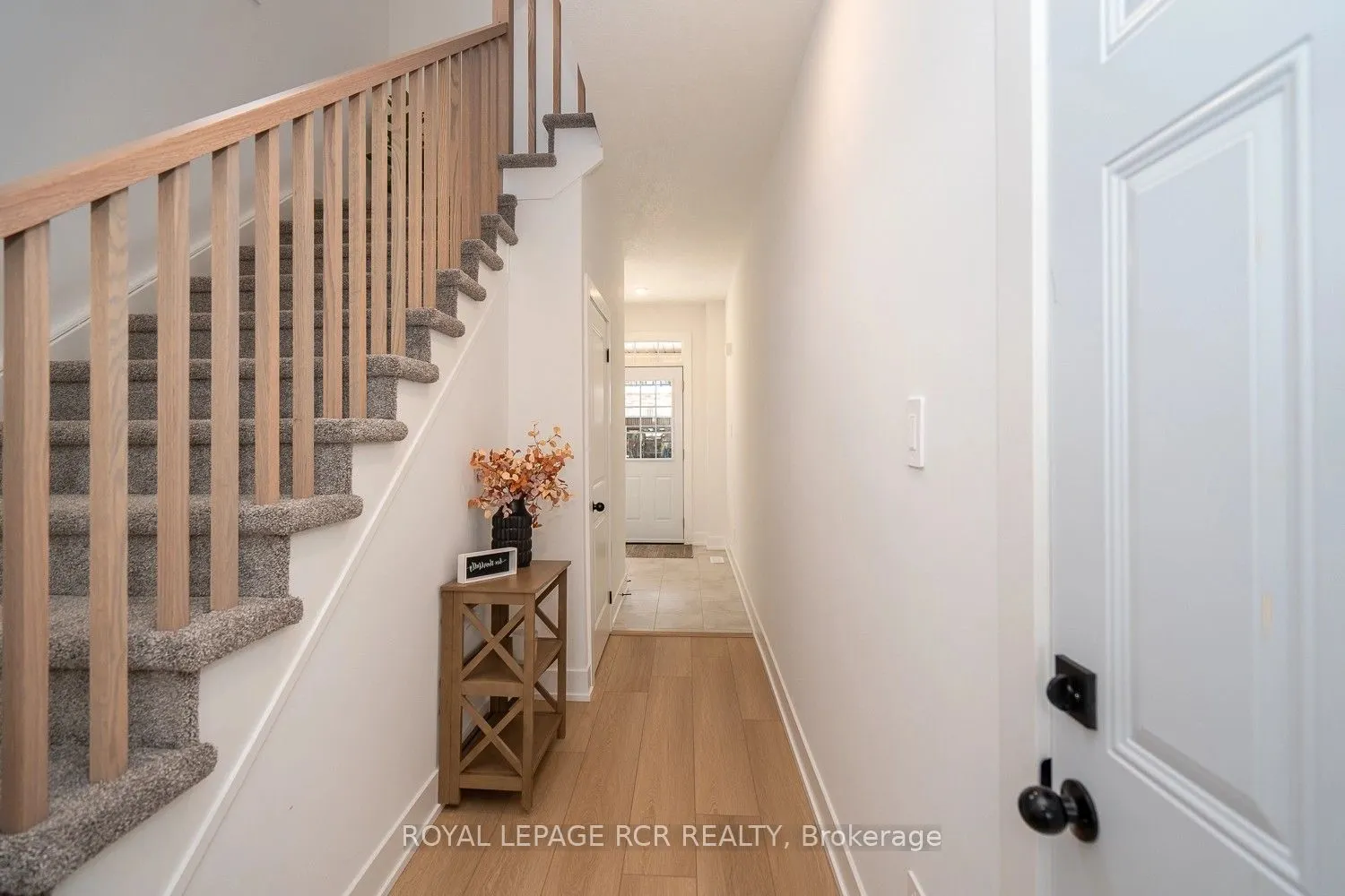 690 Broadway Avenue, #12