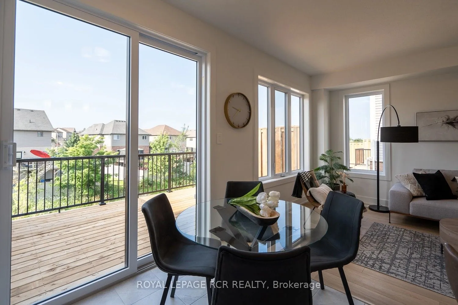 690 Broadway Avenue, #12