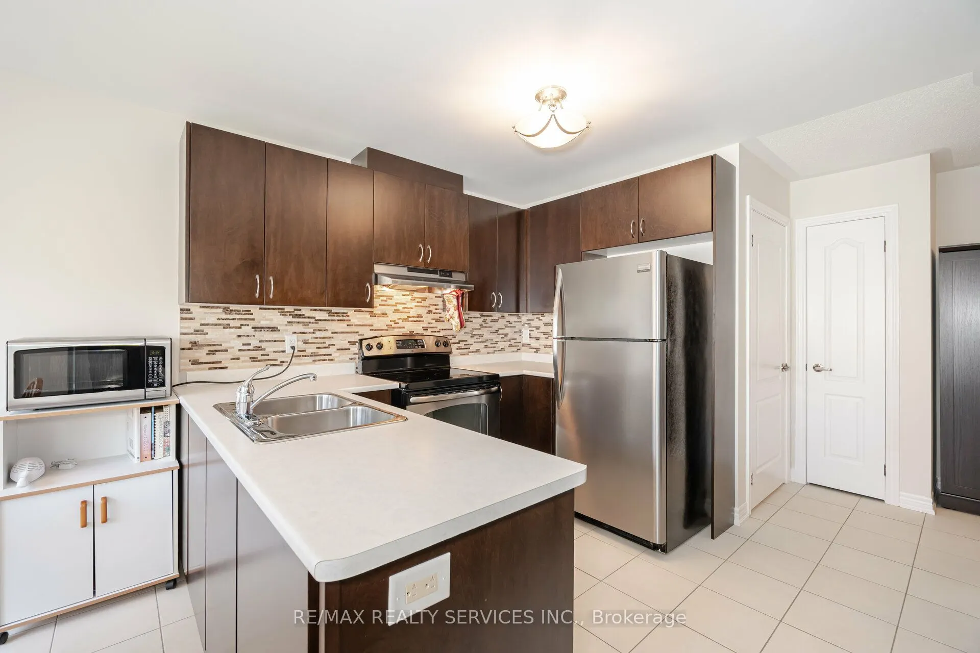 17 Lacorra Way, #43
