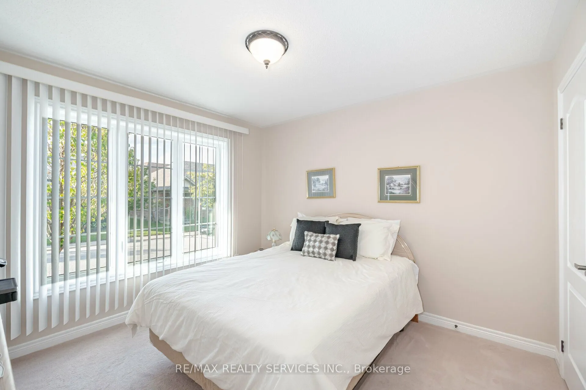 17 Lacorra Way, #43