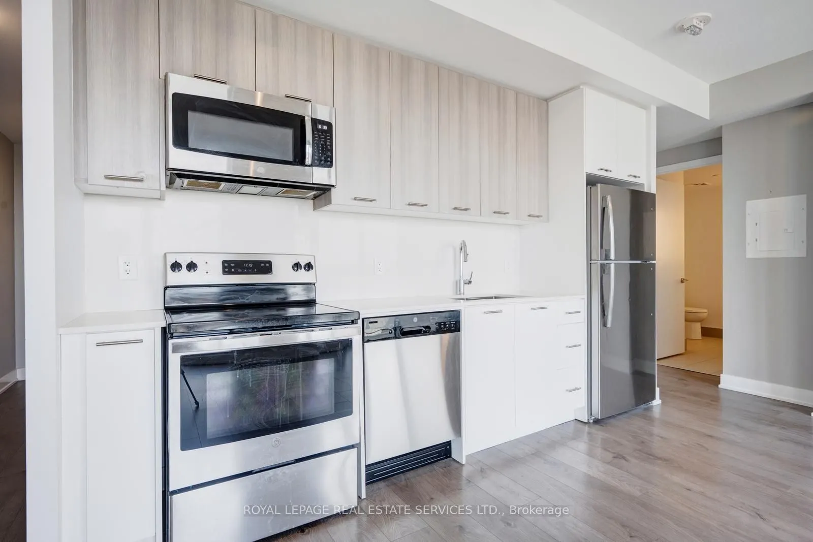 180 Veterans Drive, #502