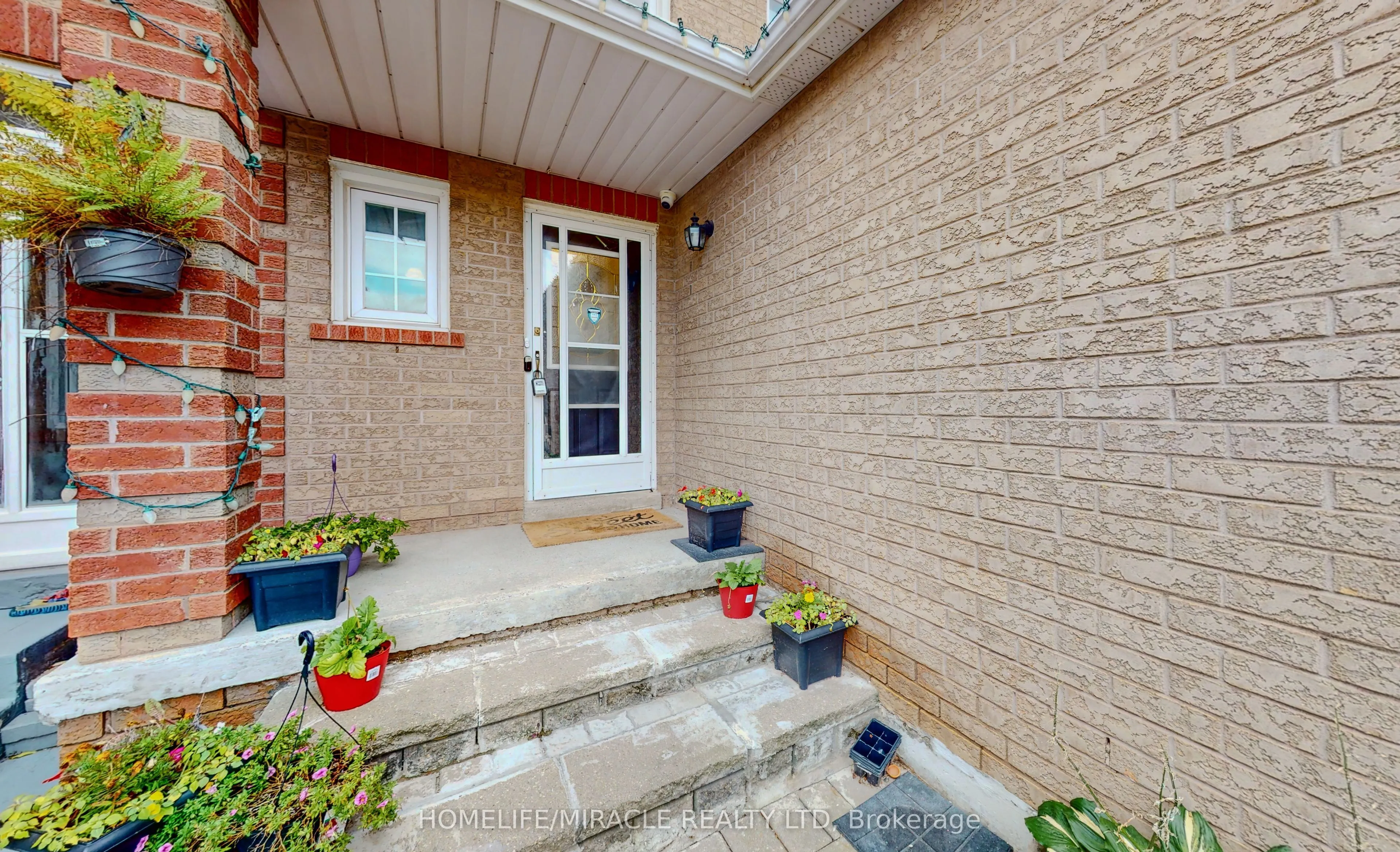 36 Mannel Crescent