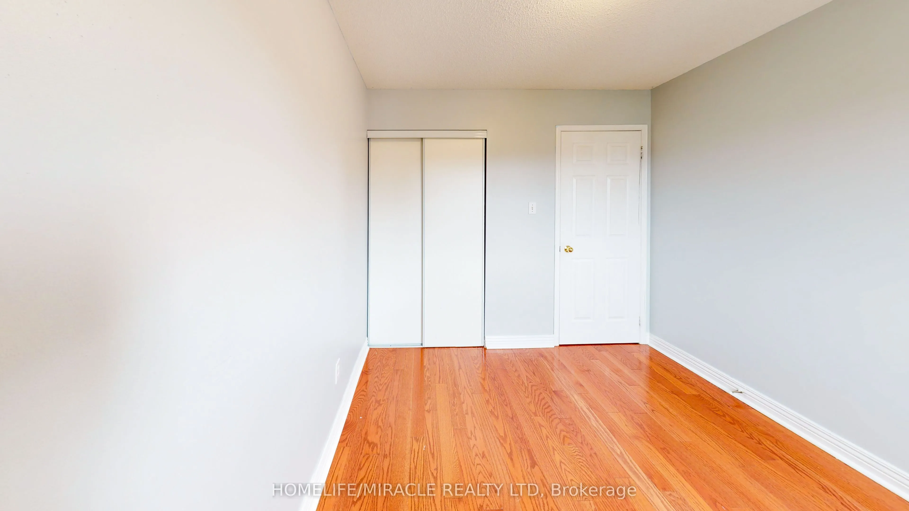 36 Mannel Crescent