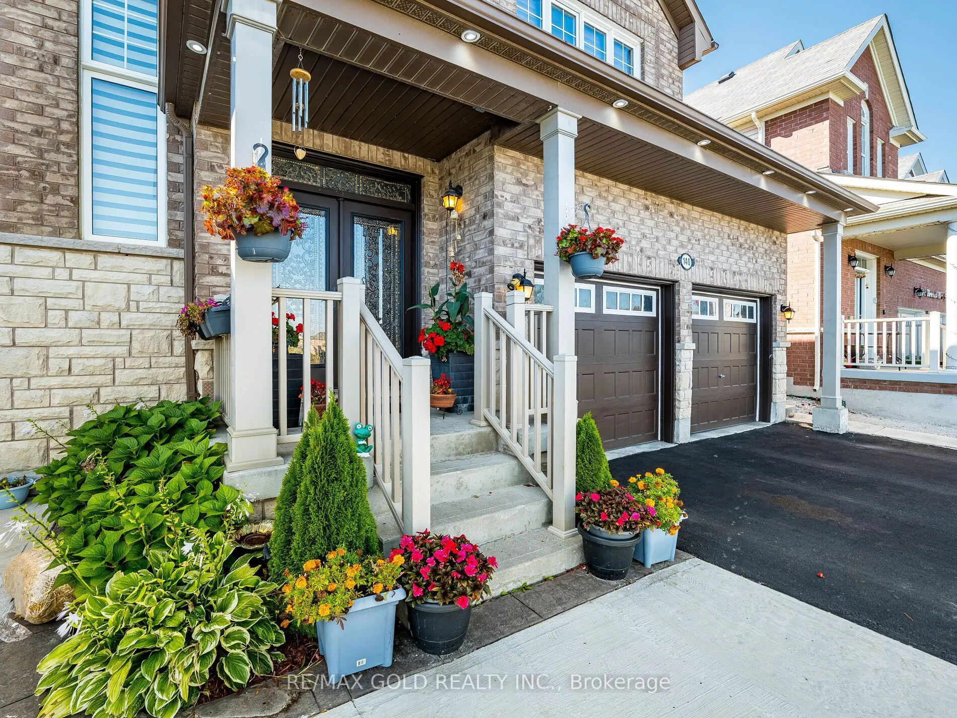 140 Thornbush Boulevard