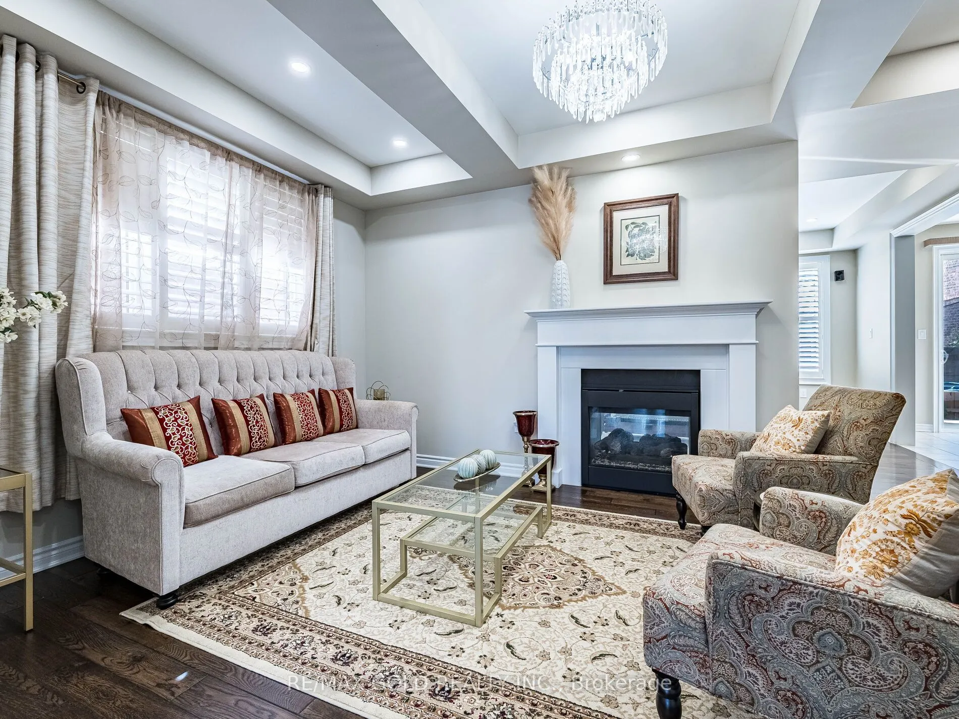 140 Thornbush Boulevard