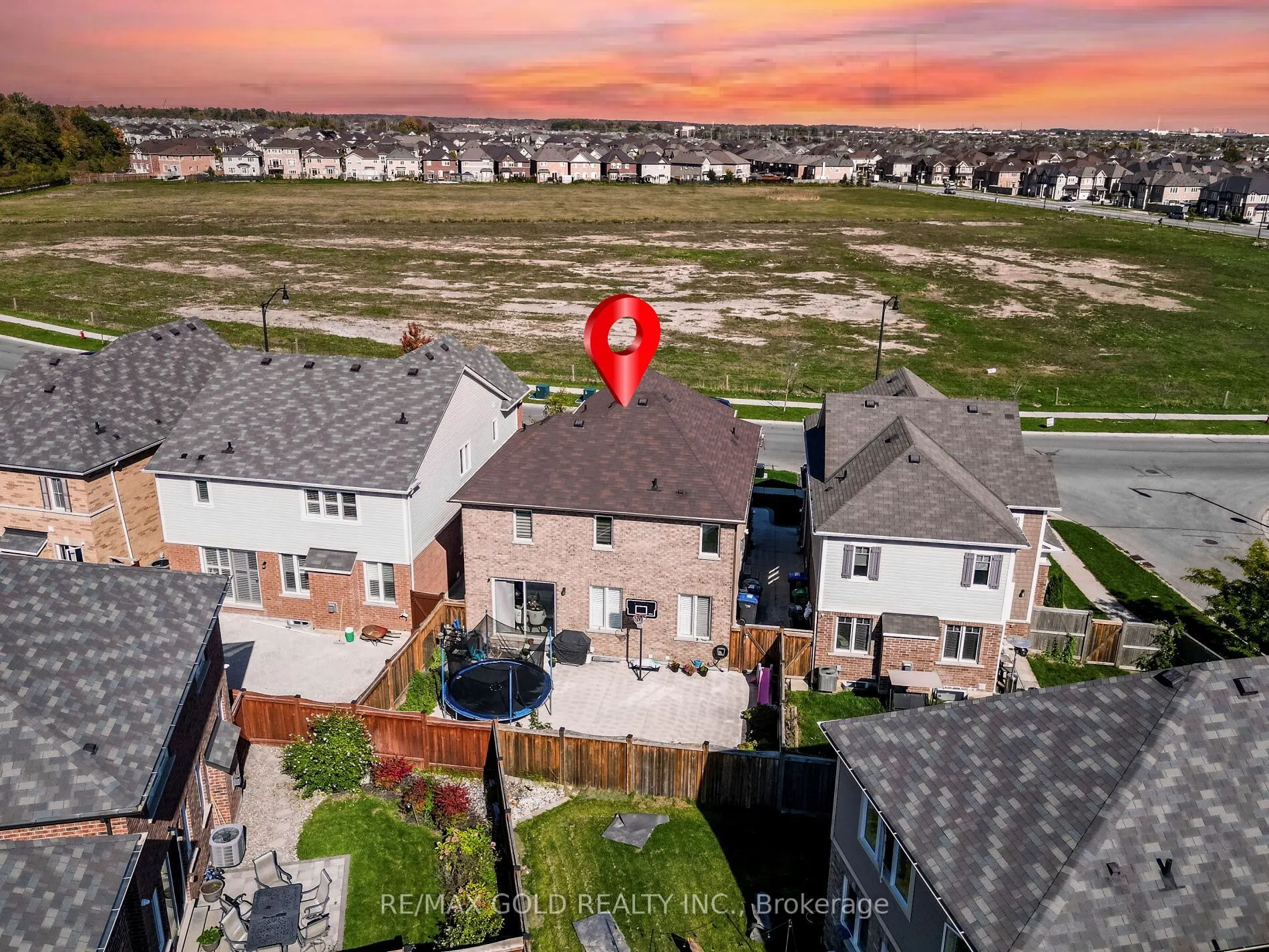 140 Thornbush Boulevard