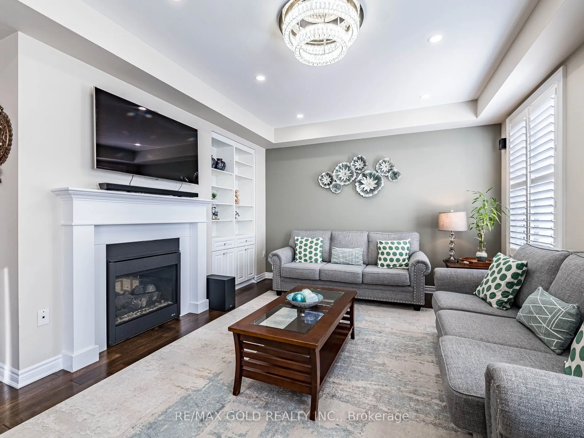 140 Thornbush Boulevard