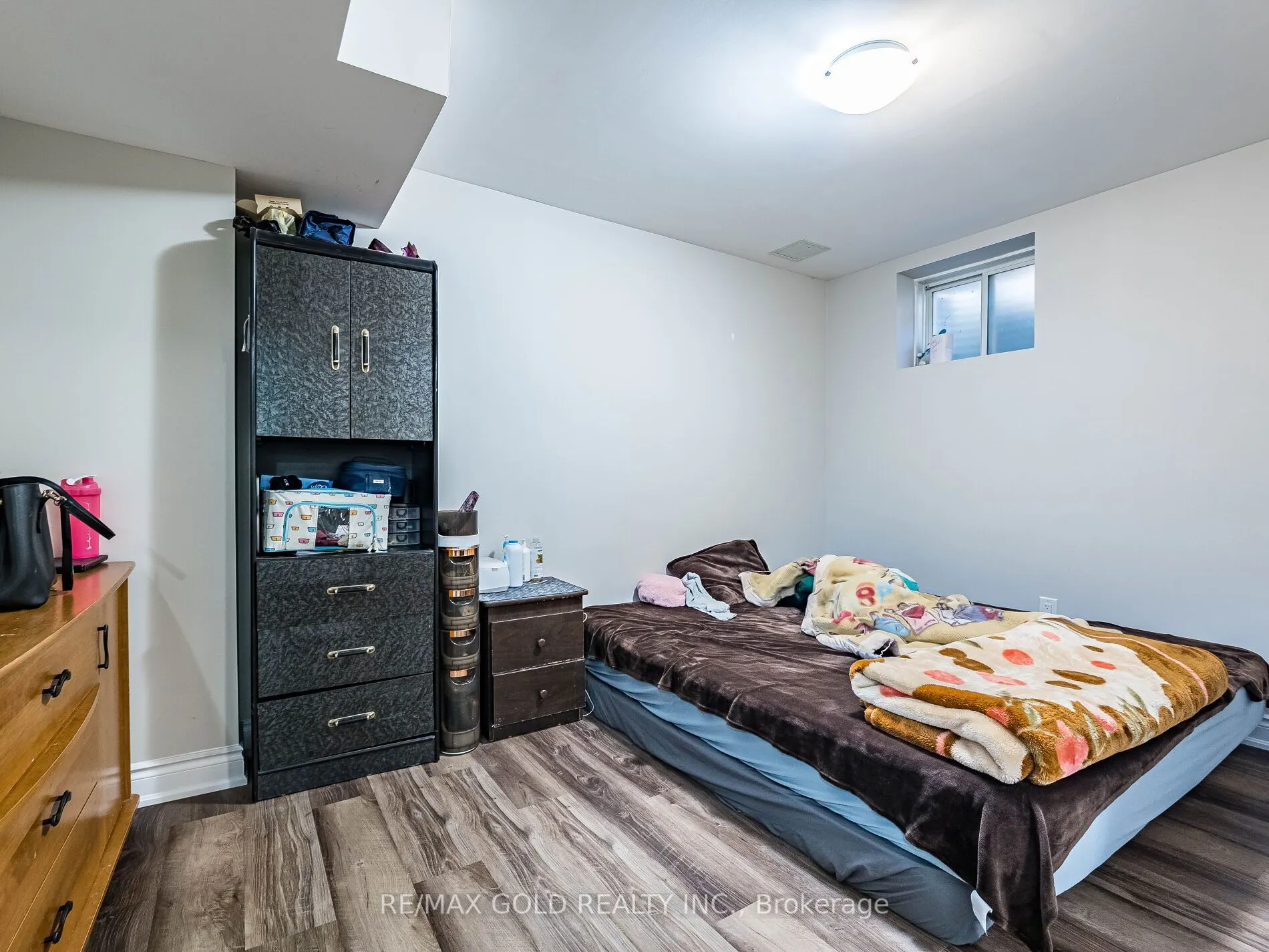 140 Thornbush Boulevard