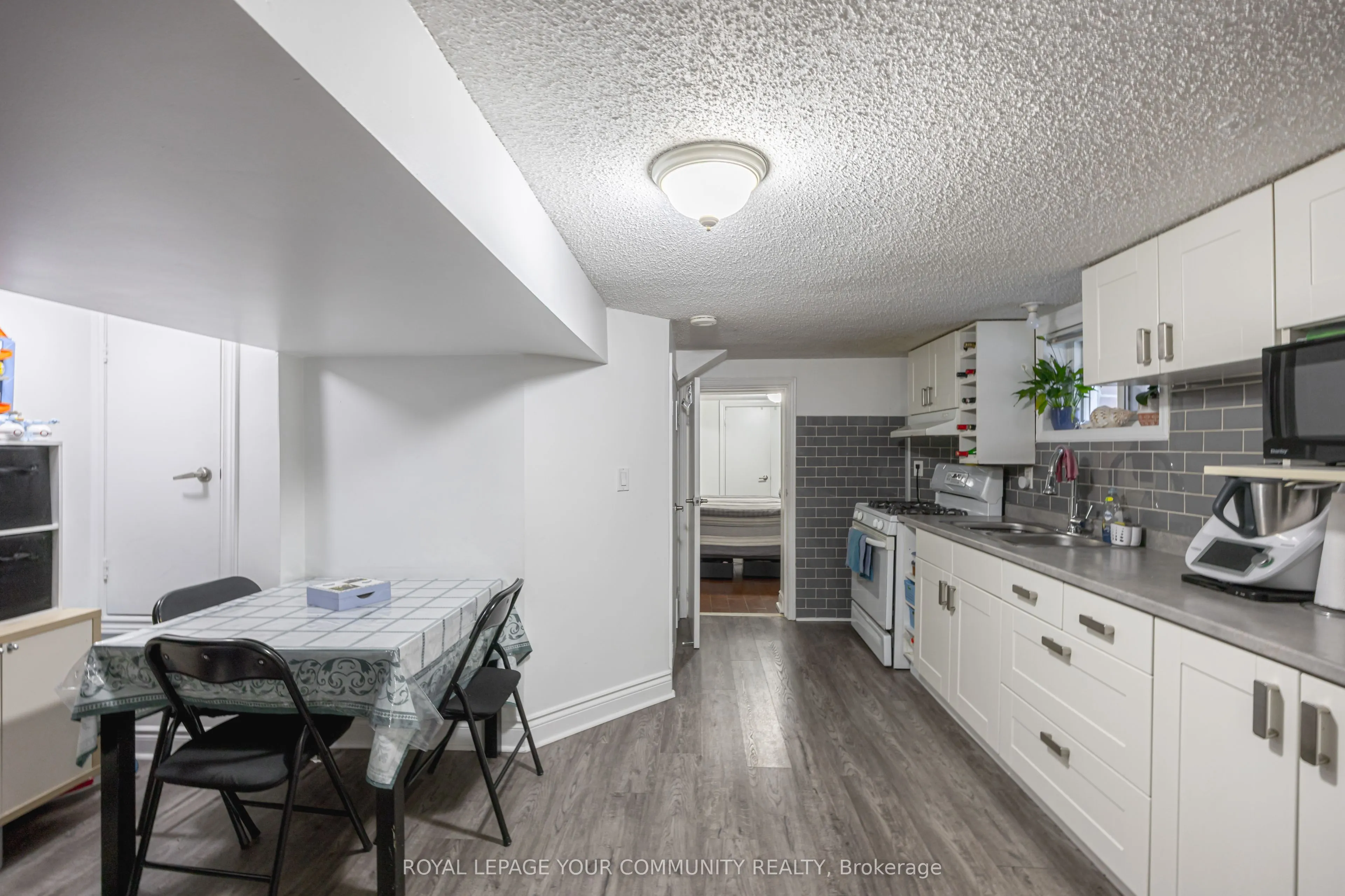 154 Day Avenue