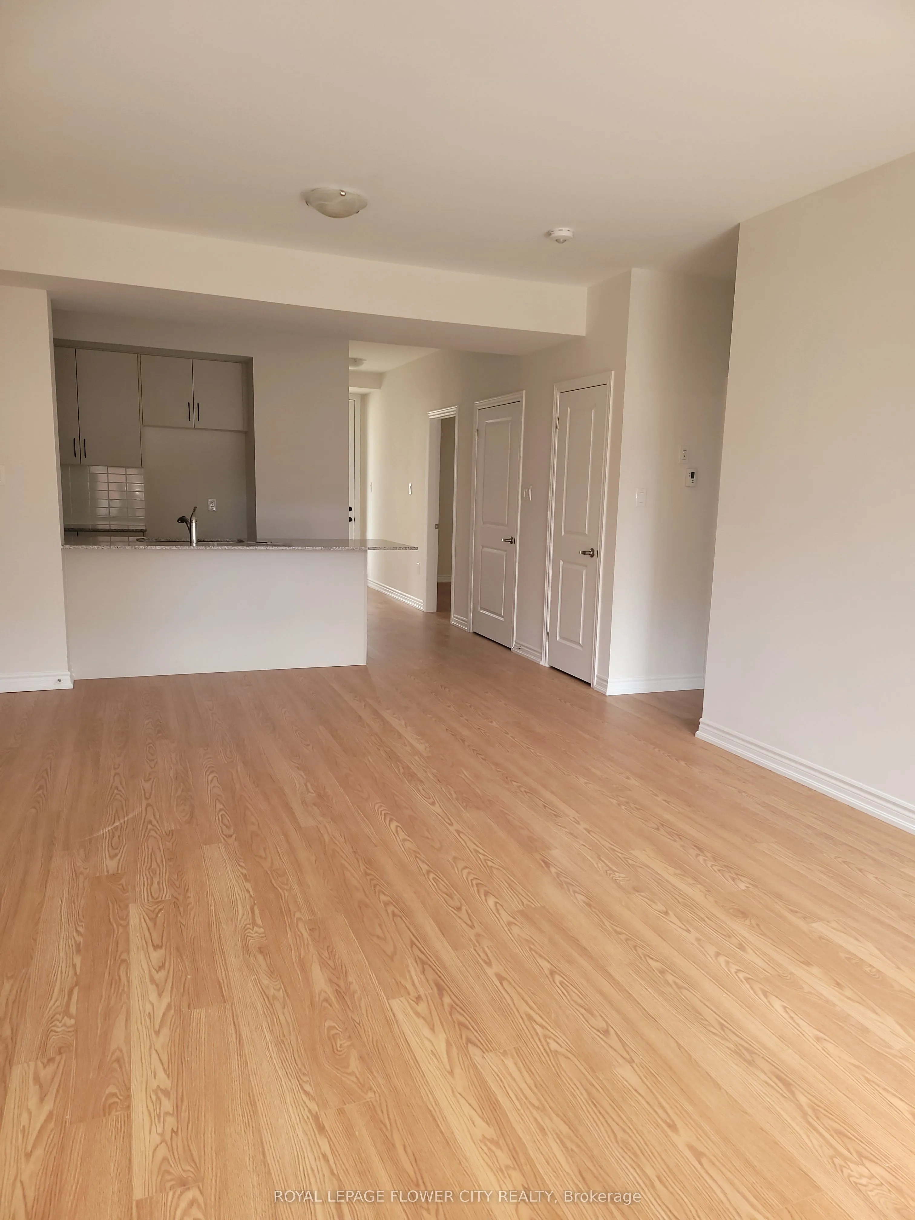 20 Knotsberry Circle, #7