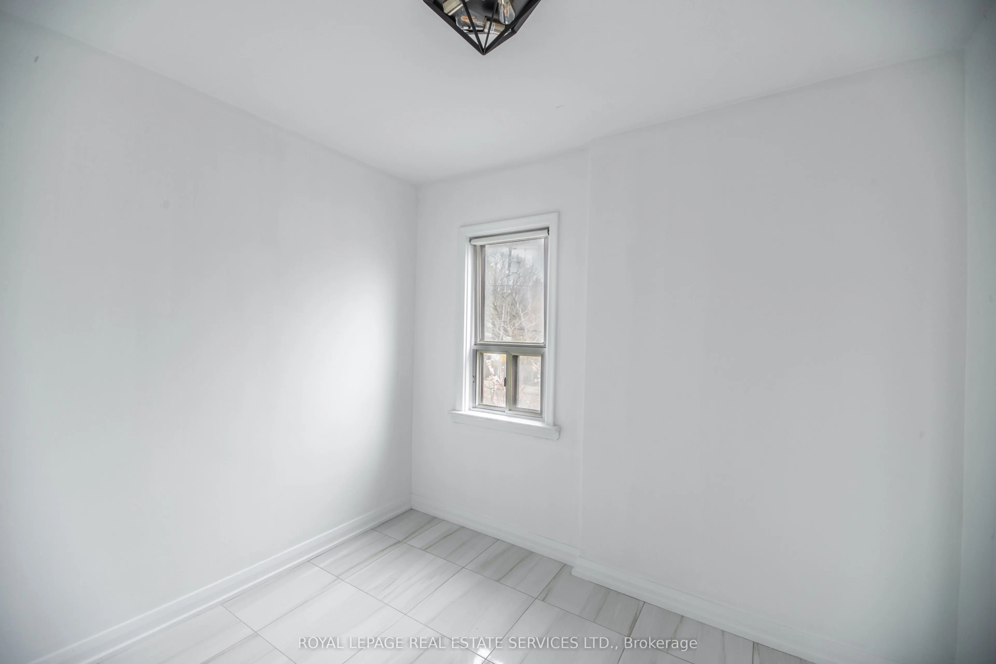 1010 Caledonia Road, #2nd